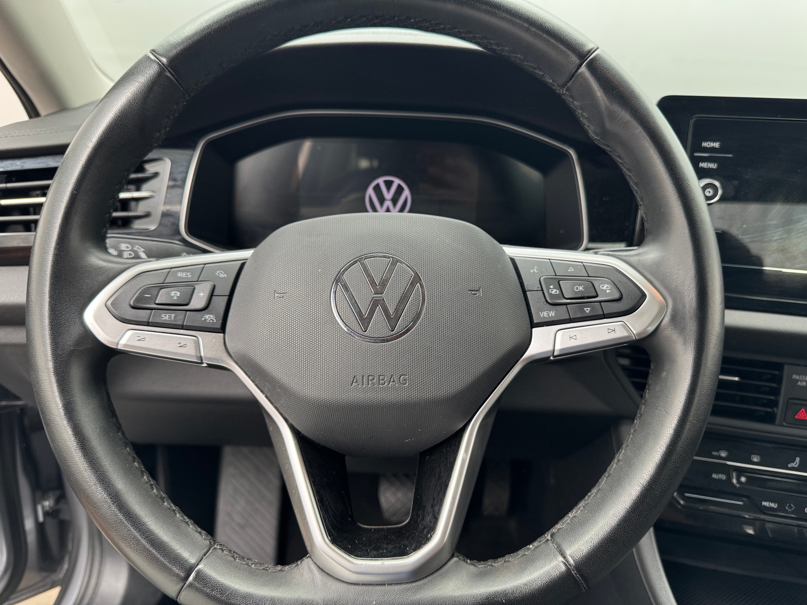 Thumbnail: 2025 Volkswagen Jetta - 5