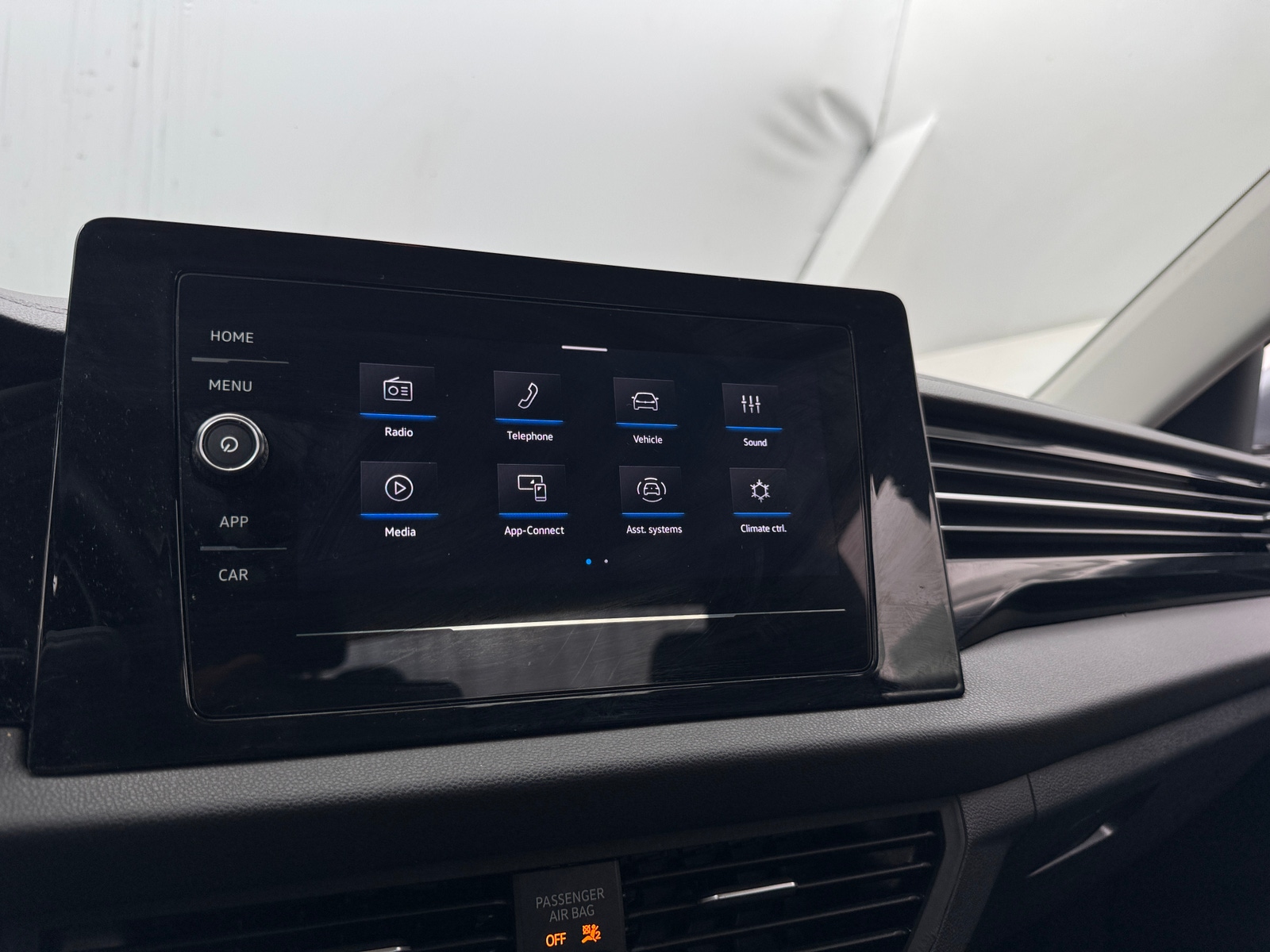 Thumbnail: 2025 Volkswagen Jetta - 4