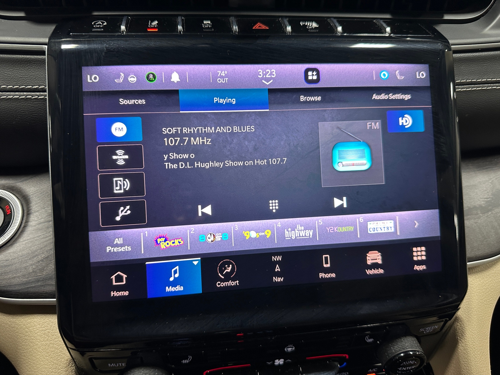 Thumbnail: 2021 Jeep Grand Cherokee L - 3