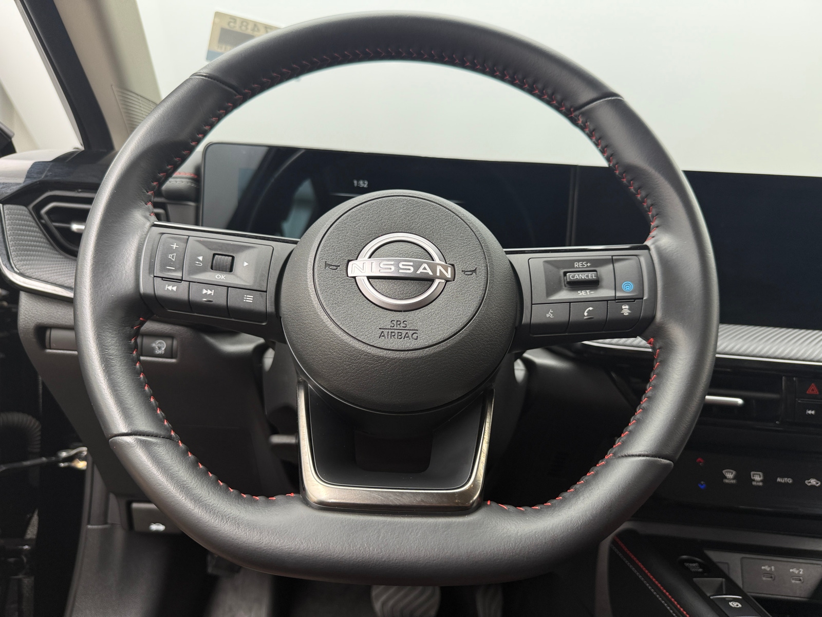 Thumbnail: 2026 Nissan Kicks - 4