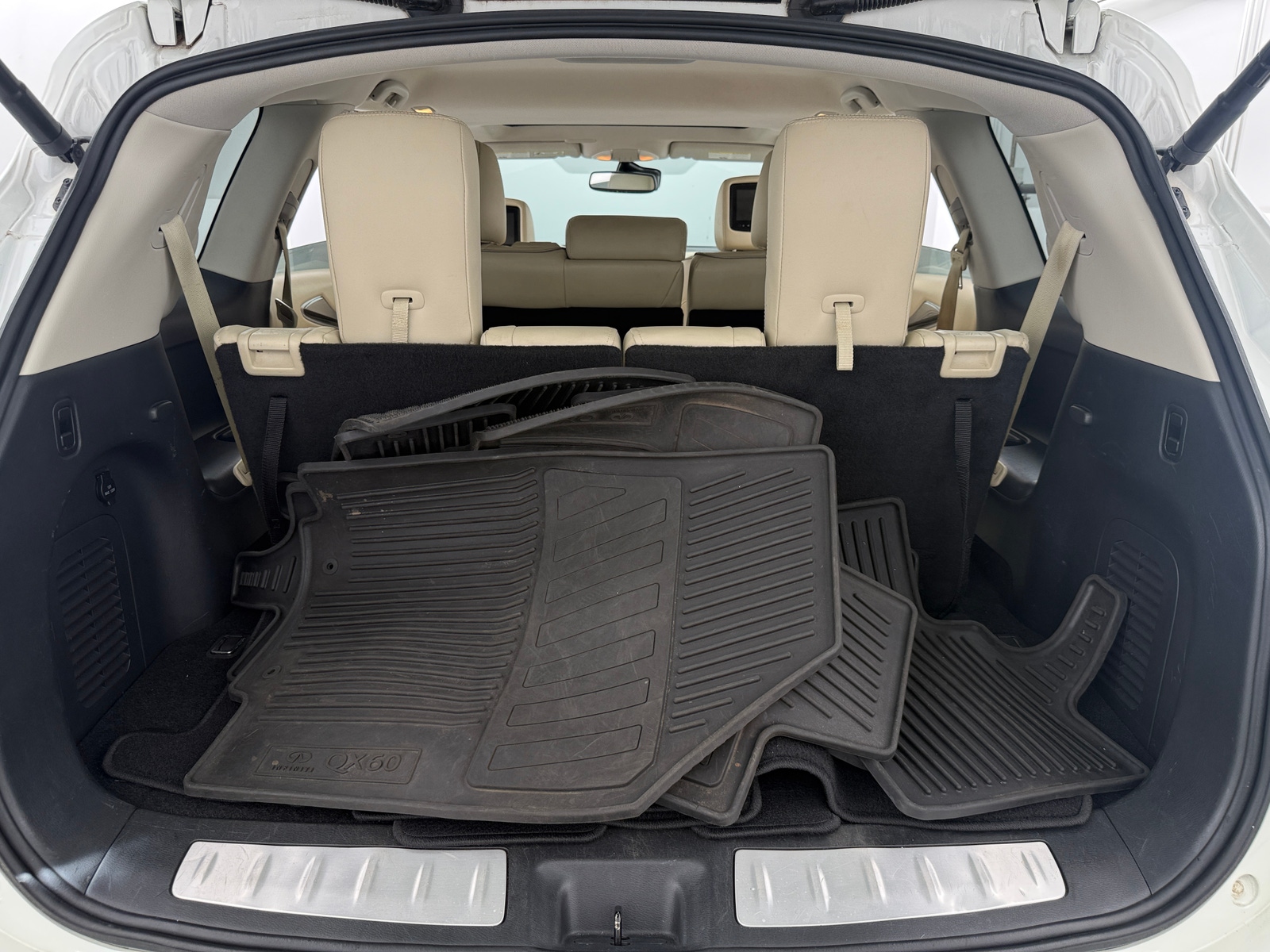 Thumbnail: 2019 INFINITI QX60 - 6