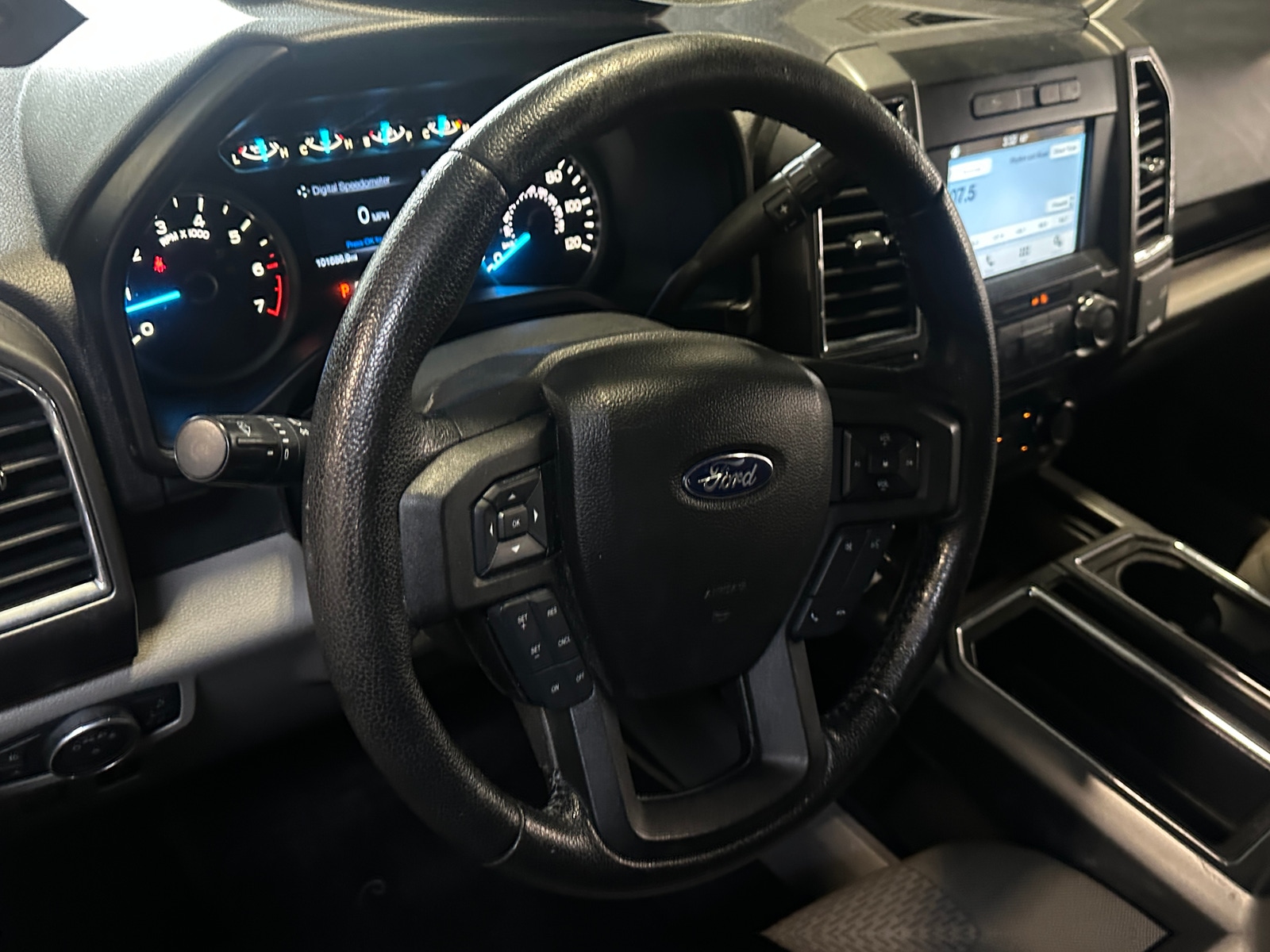 Thumbnail: 2016 Ford Econoline - 5