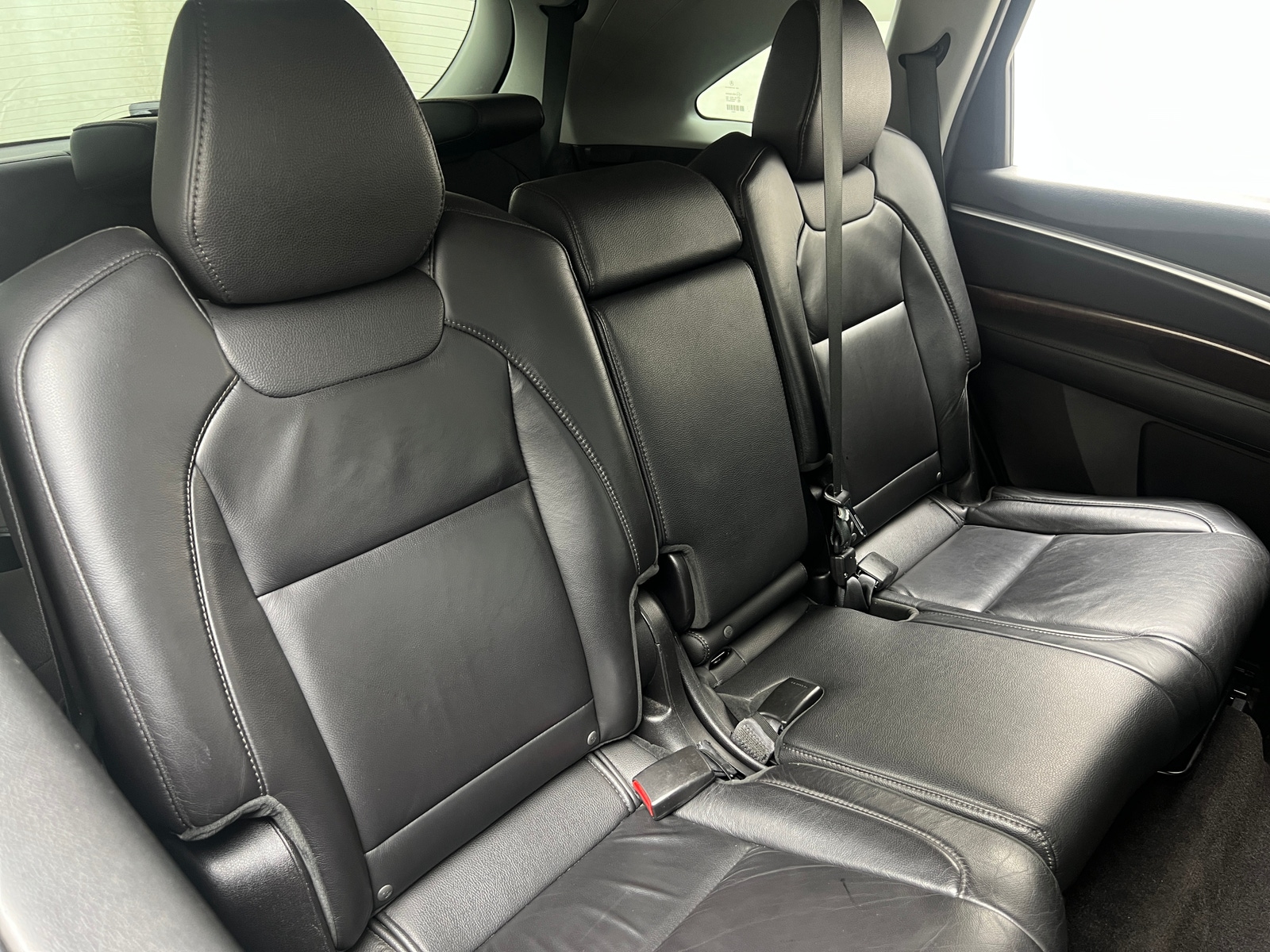 Thumbnail: 2020 Acura MDX - 5