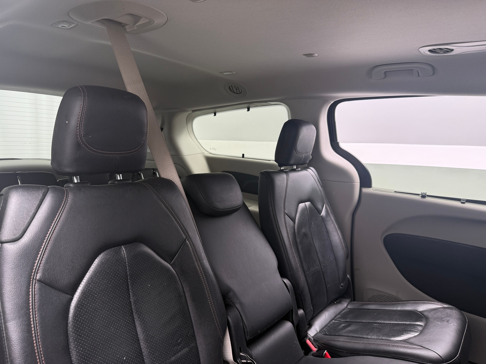 Thumbnail: 2019 Chrysler Pacifica - 5