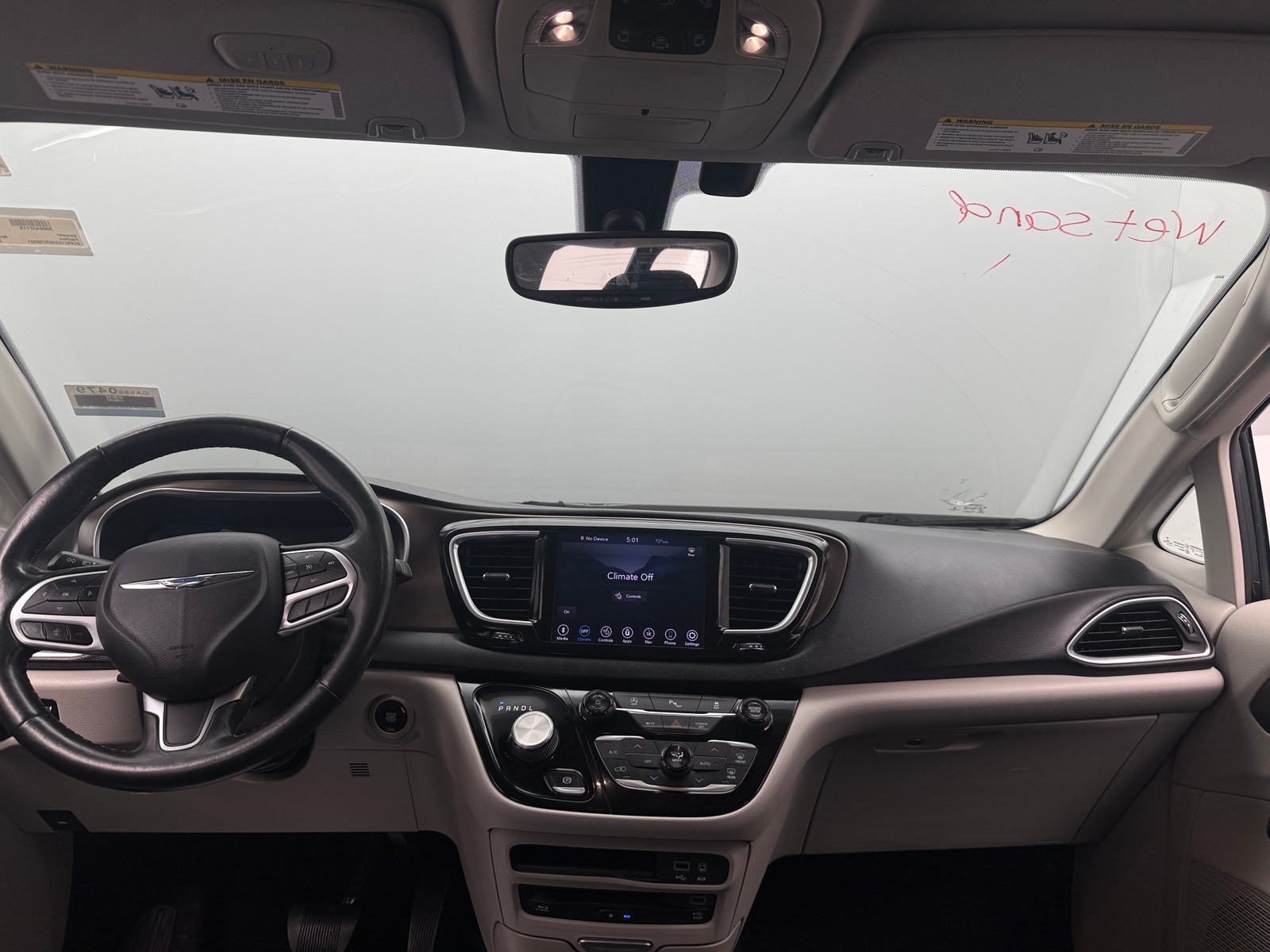 Thumbnail: 2019 Chrysler Pacifica - 2