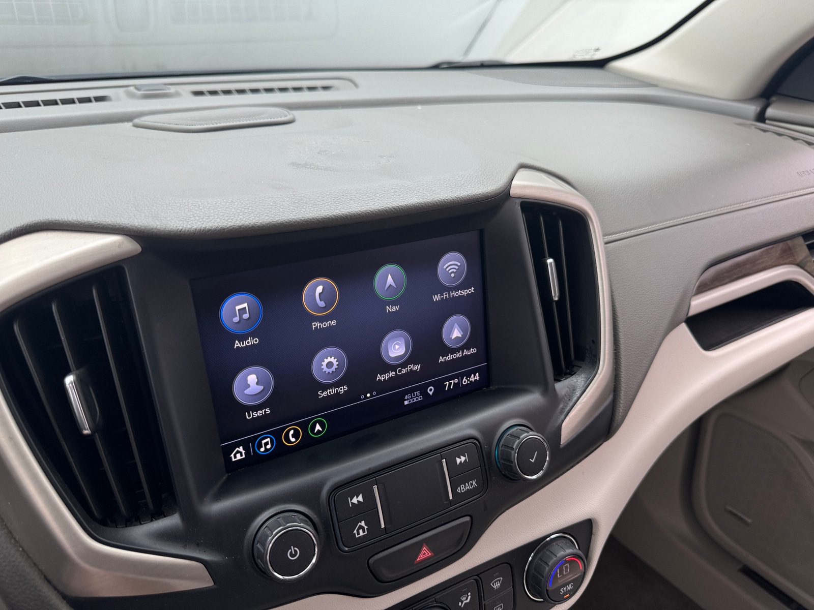 Thumbnail: 2020 GMC Terrain - 3