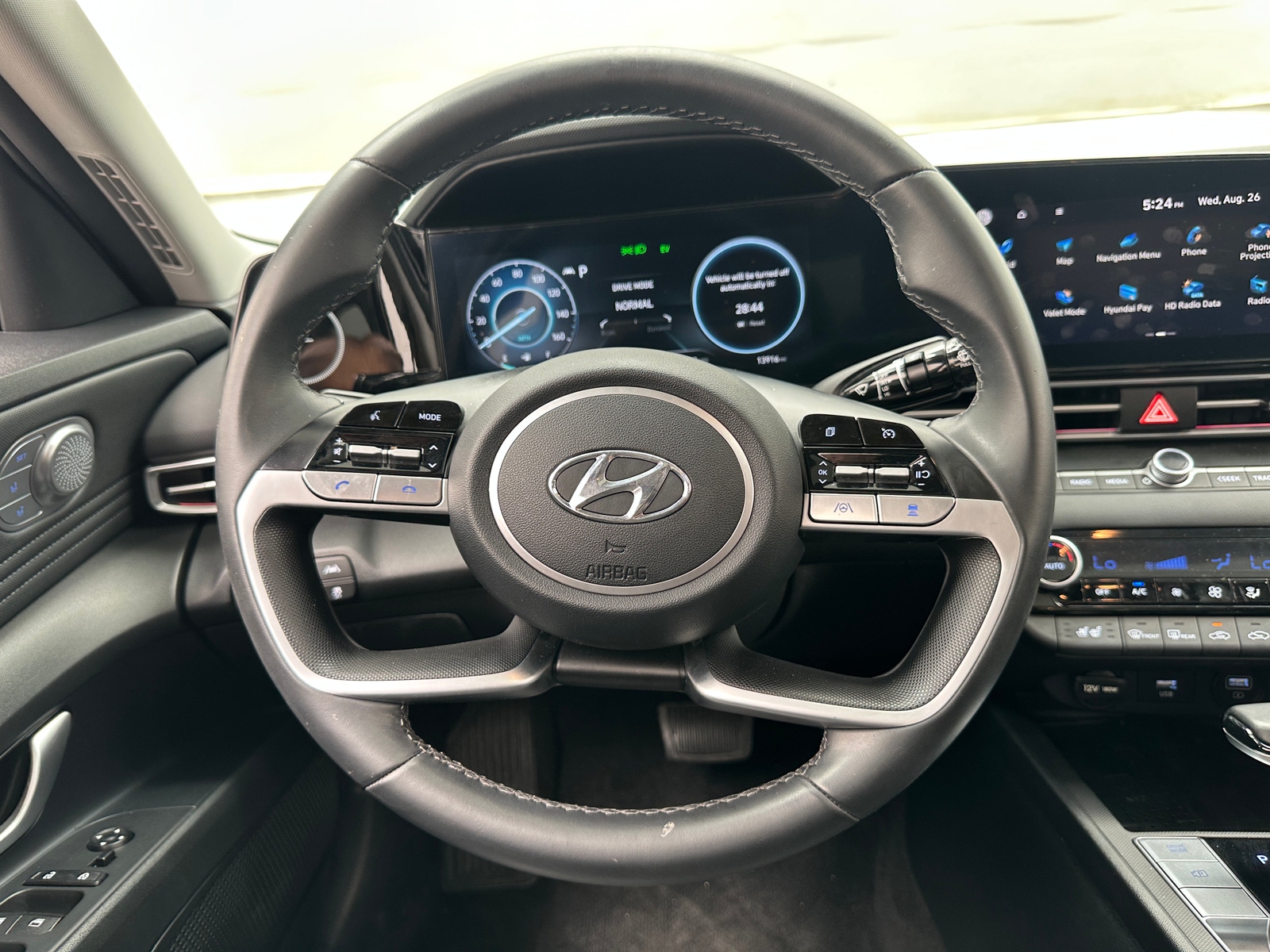 Thumbnail: 2023 Hyundai Elantra - 4
