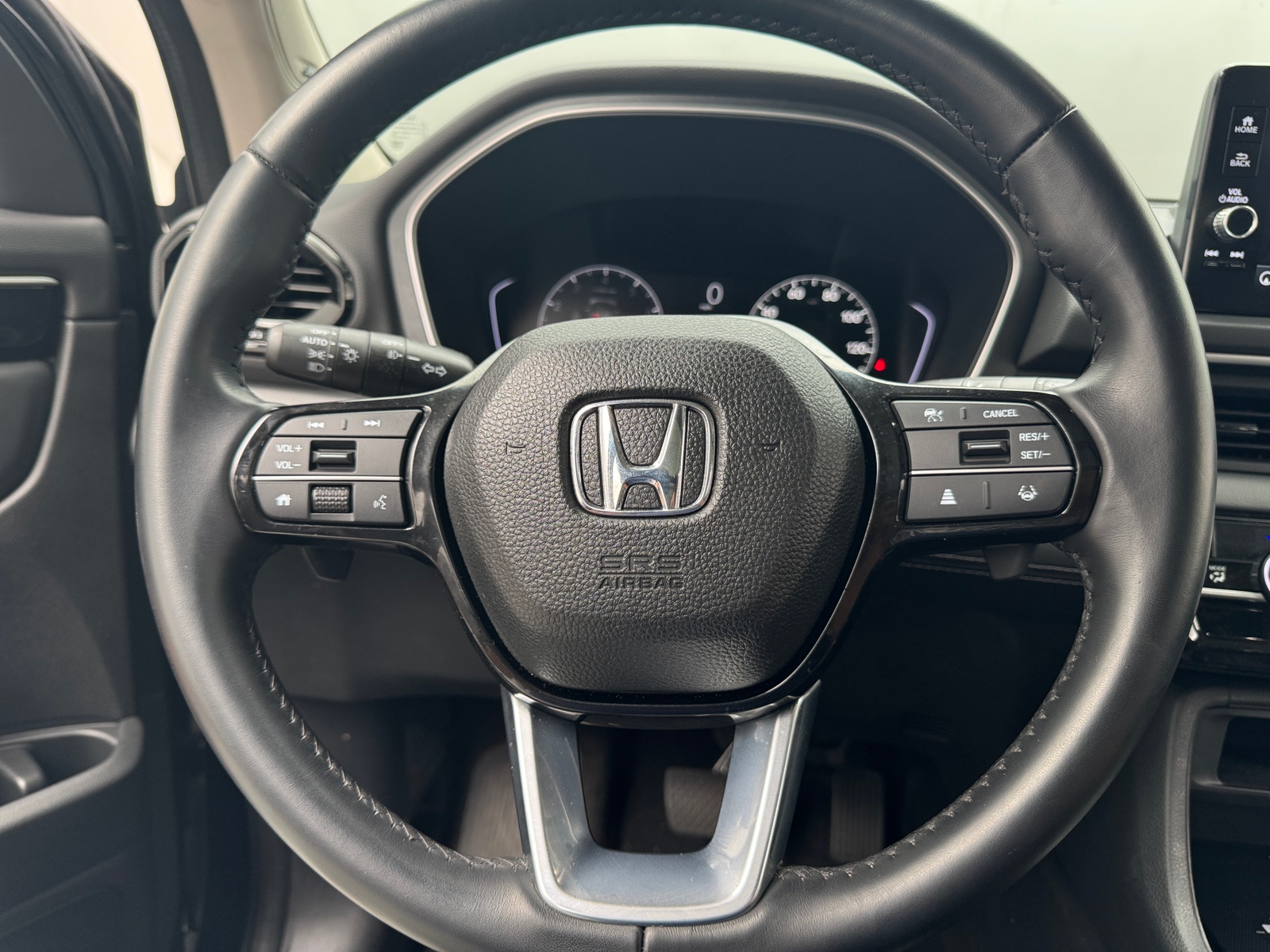 Thumbnail: 2023 Honda Pilot - 4