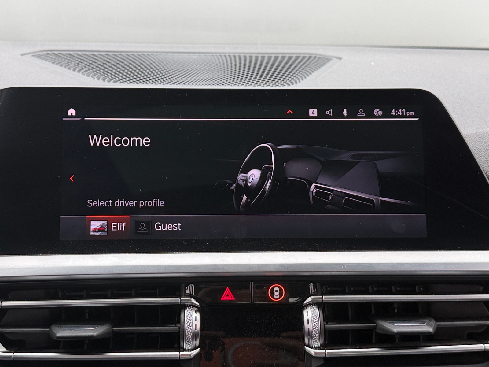 Thumbnail: 2019 BMW 3 Series - 3