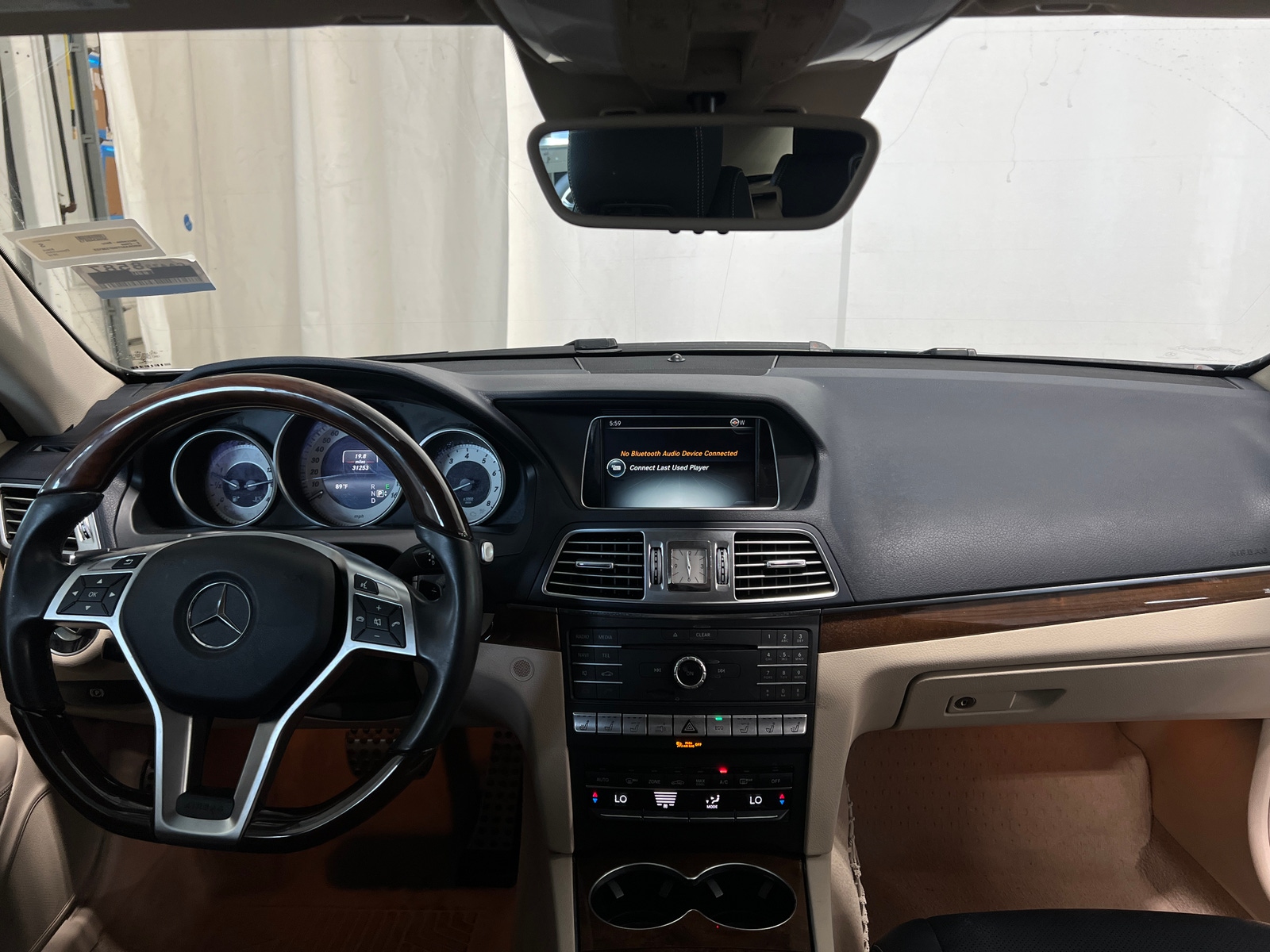 Thumbnail: 2016 Mercedes-Benz E-Class - 2
