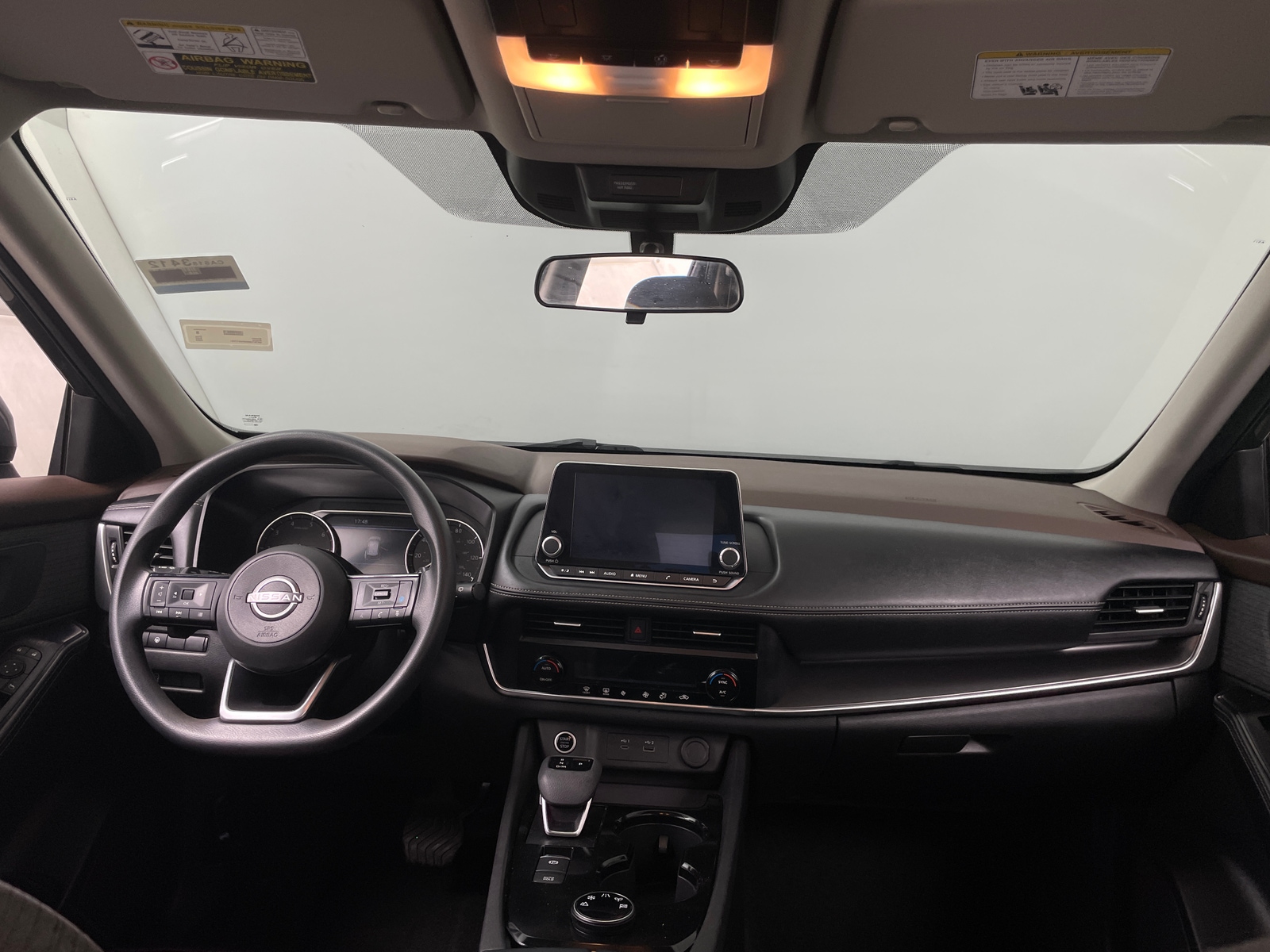 Thumbnail: 2023 Nissan Rogue - 3