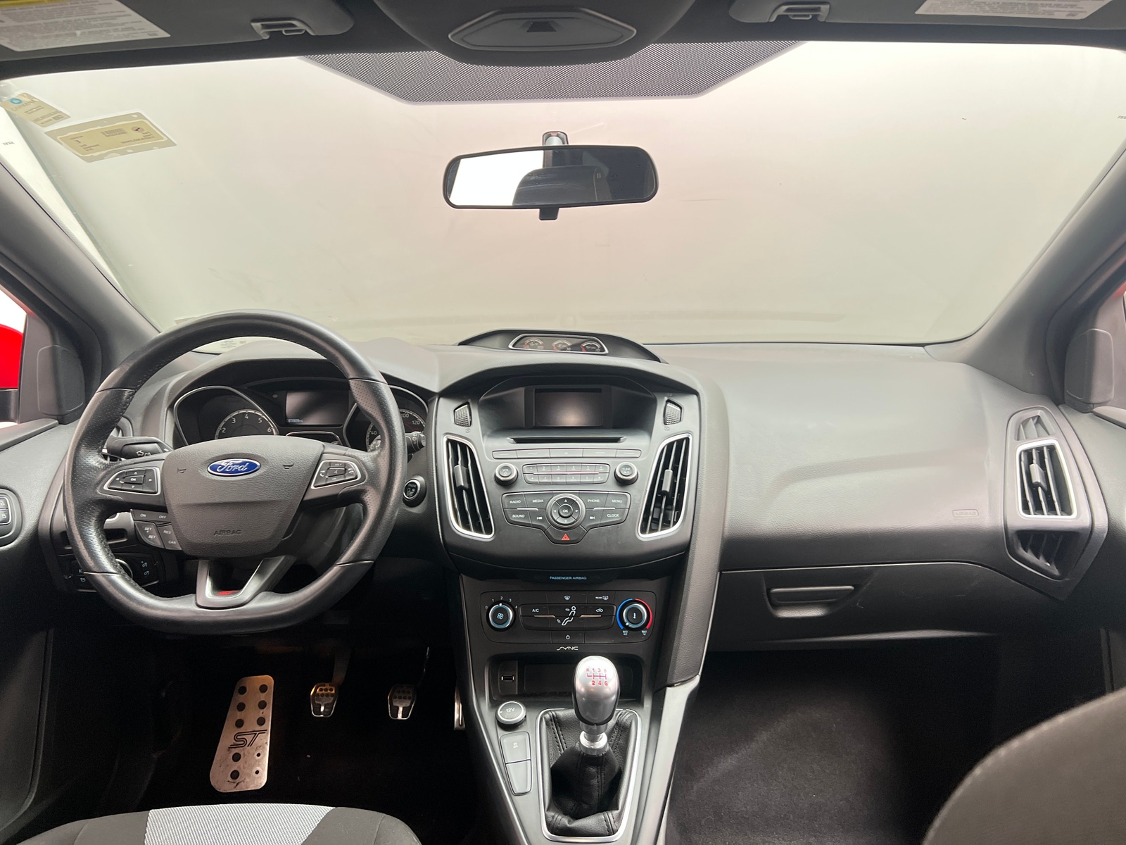 Thumbnail: 2016 Ford Focus - 3