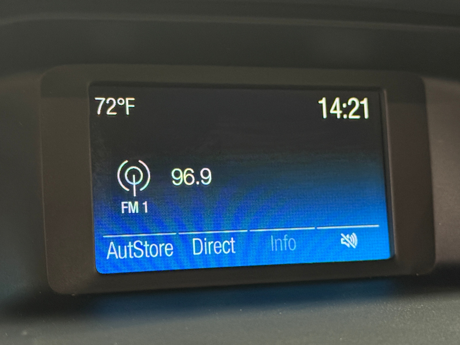 Thumbnail: 2016 Ford Focus - 4