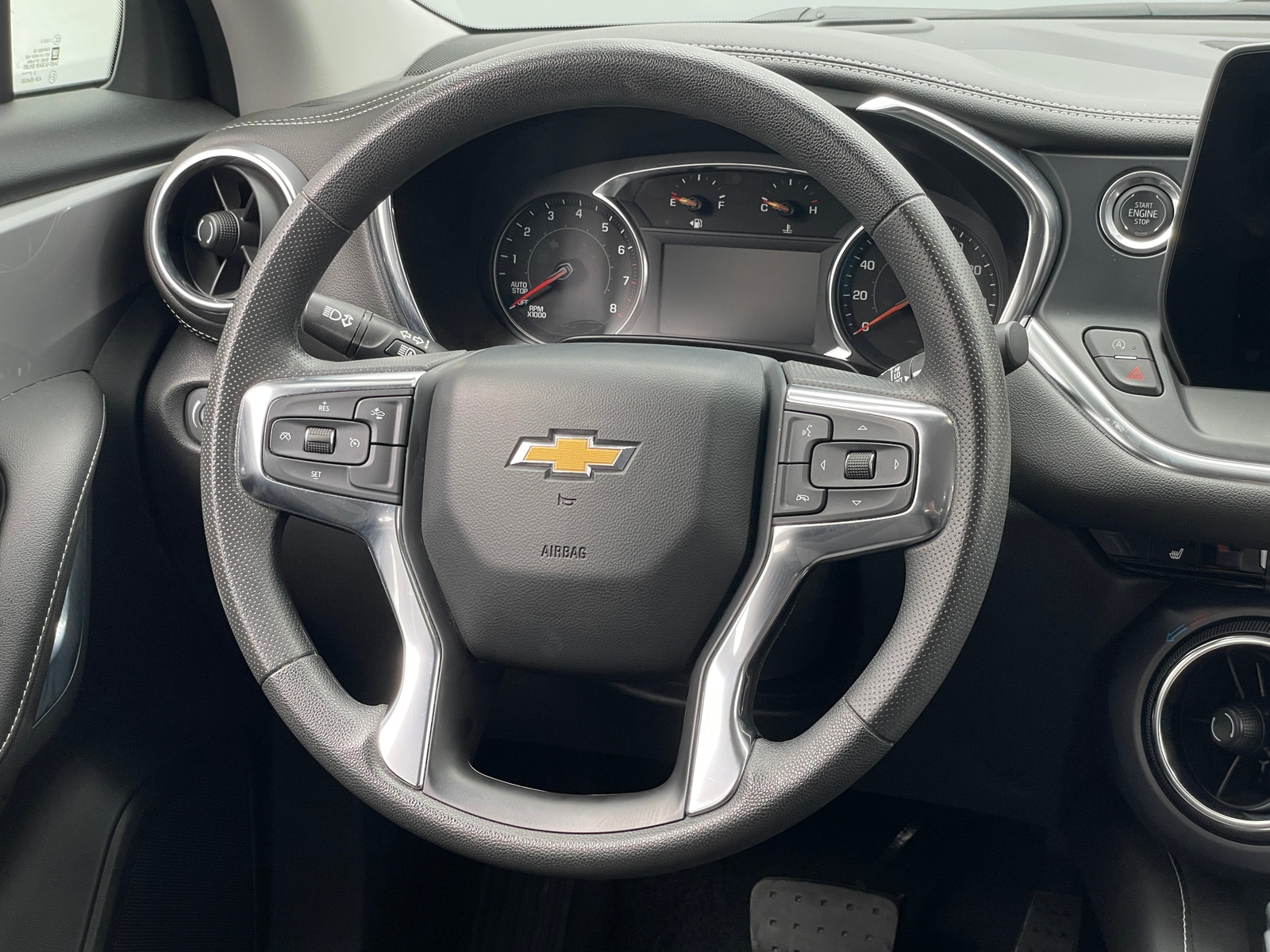 Thumbnail: 2025 Chevrolet Blazer - 5