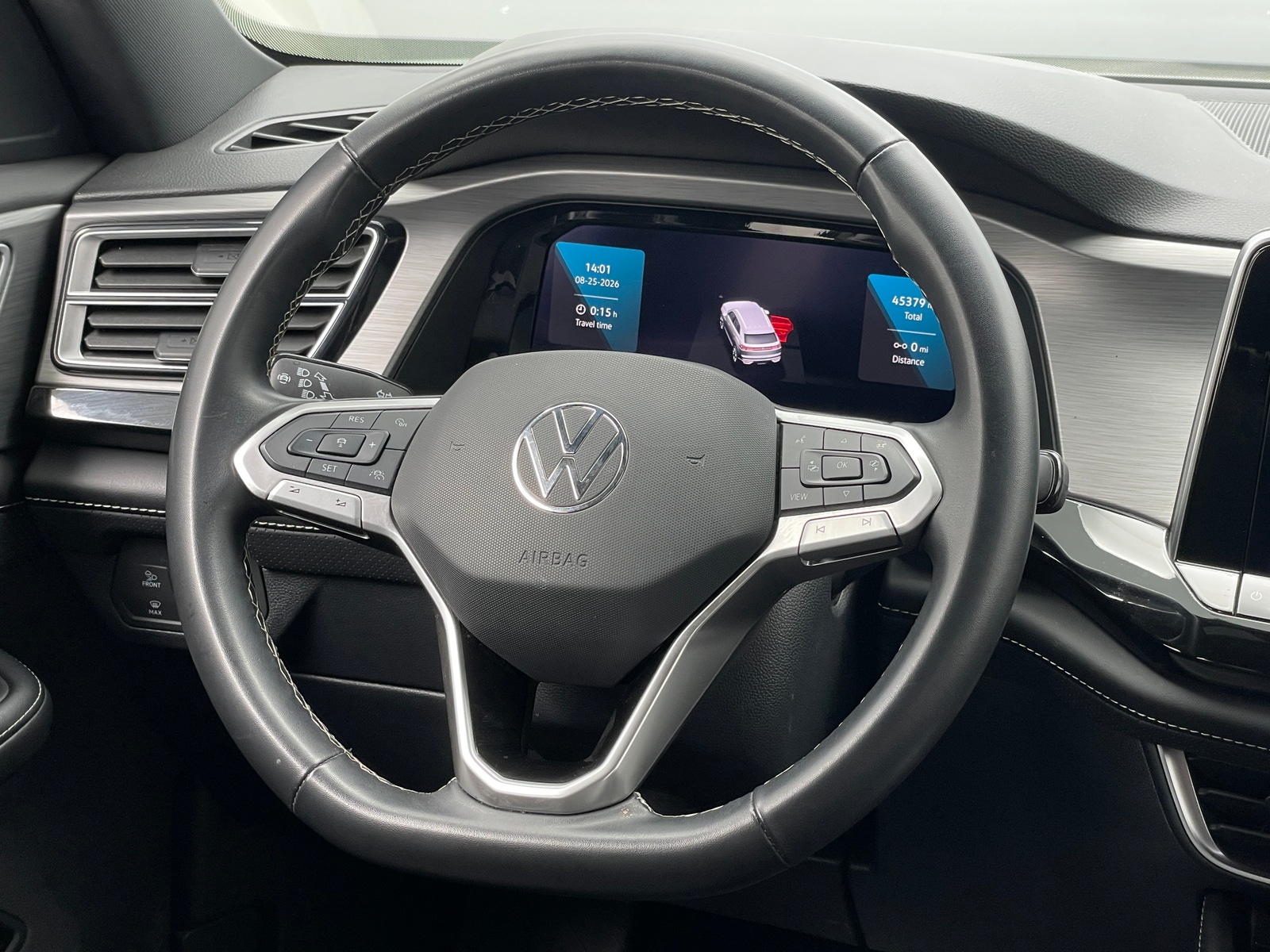 Thumbnail: 2025 Volkswagen Atlas - 4
