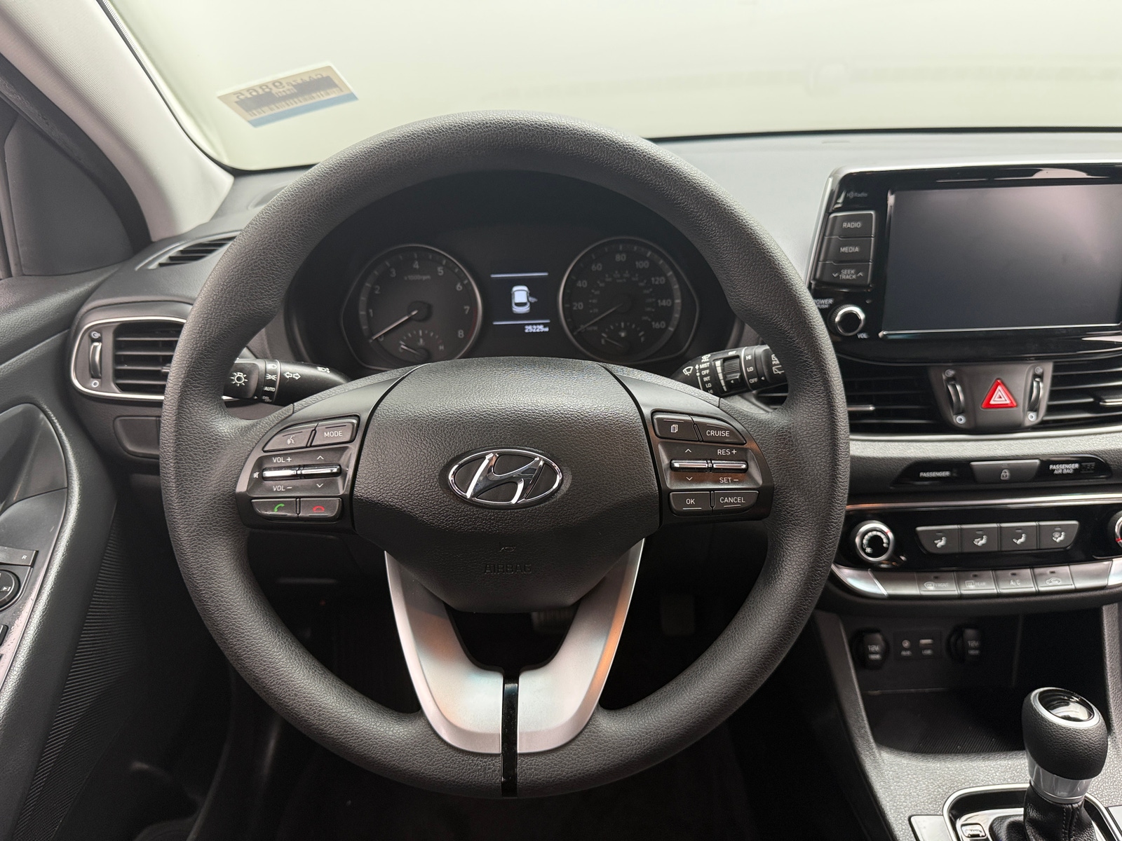 Thumbnail: 2018 Hyundai Elantra - 5