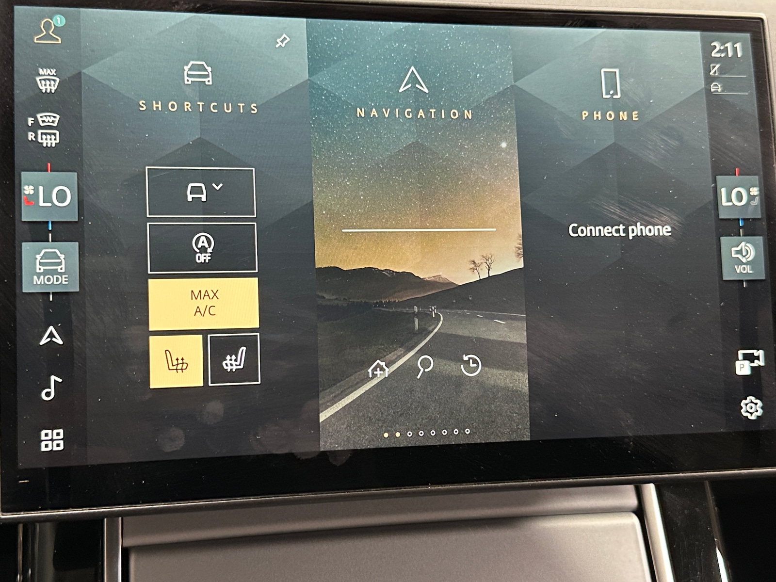 Thumbnail: 2024 Land Rover Range Rover Evoque - 4