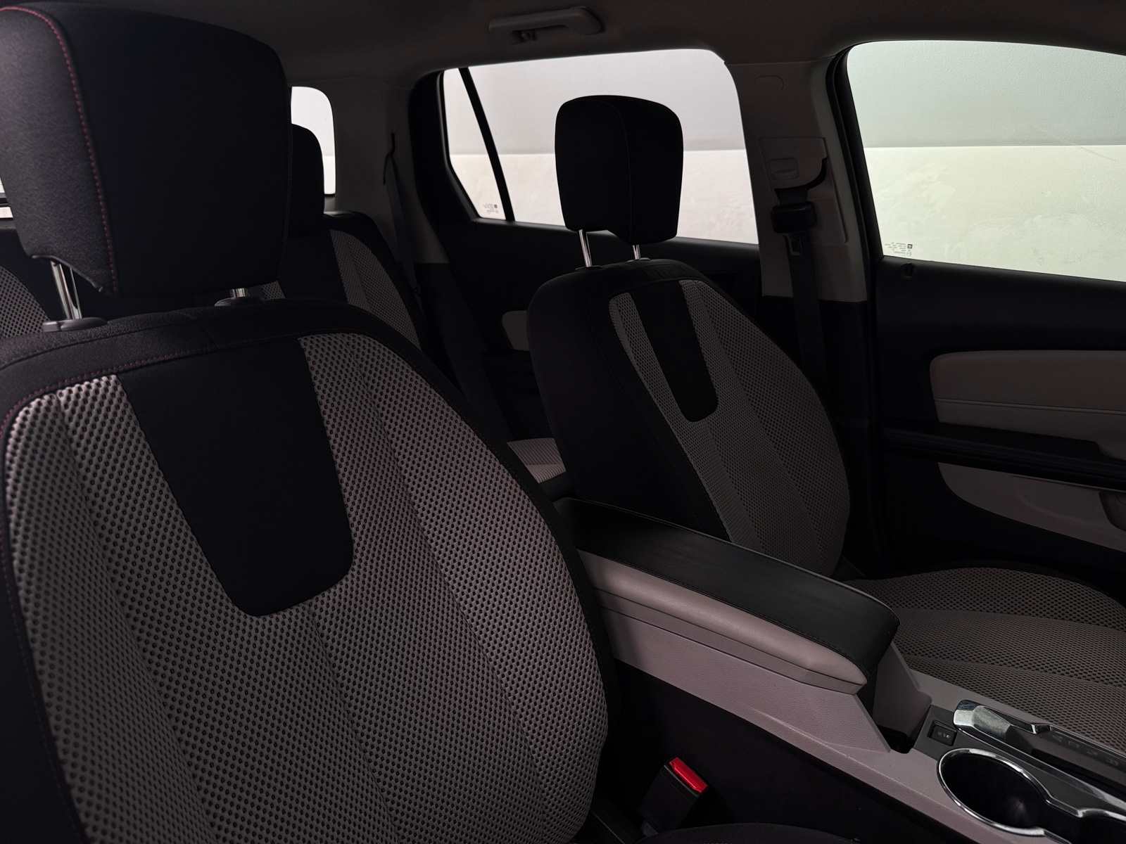 Thumbnail: 2015 GMC Terrain - 2
