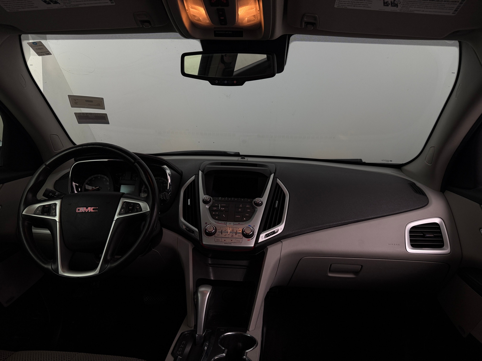 Thumbnail: 2015 GMC Terrain - 3