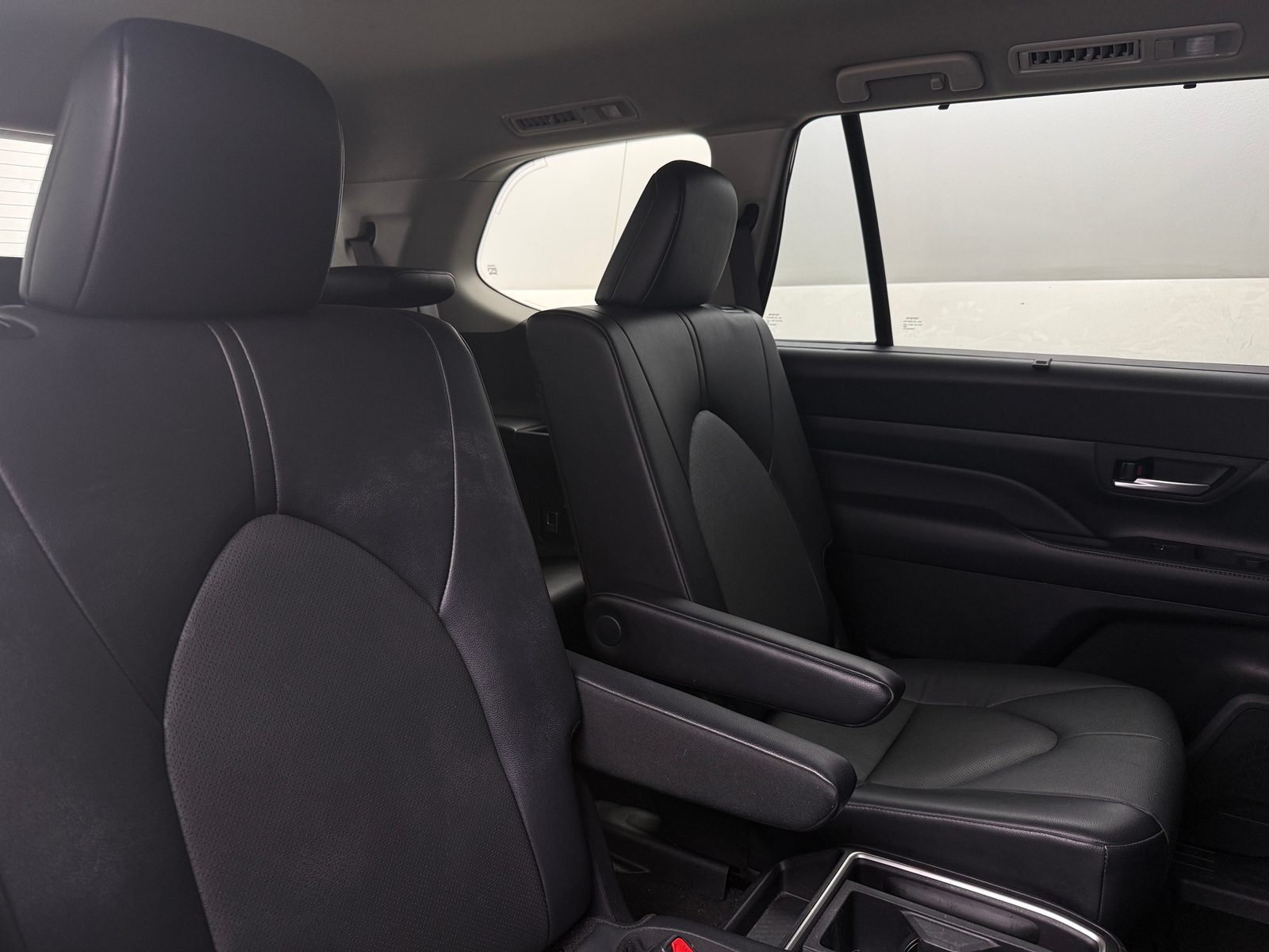 Thumbnail: 2025 Toyota Grand Highlander - 6