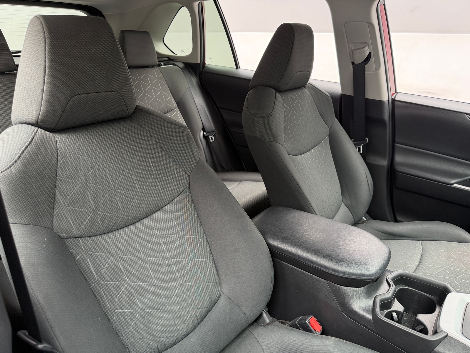 Thumbnail: 2021 Toyota RAV4 - 2