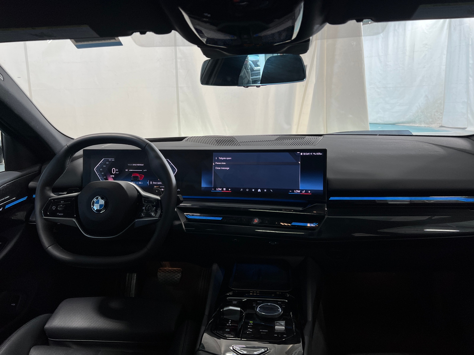 Thumbnail: 2026 BMW 5 Series - 2