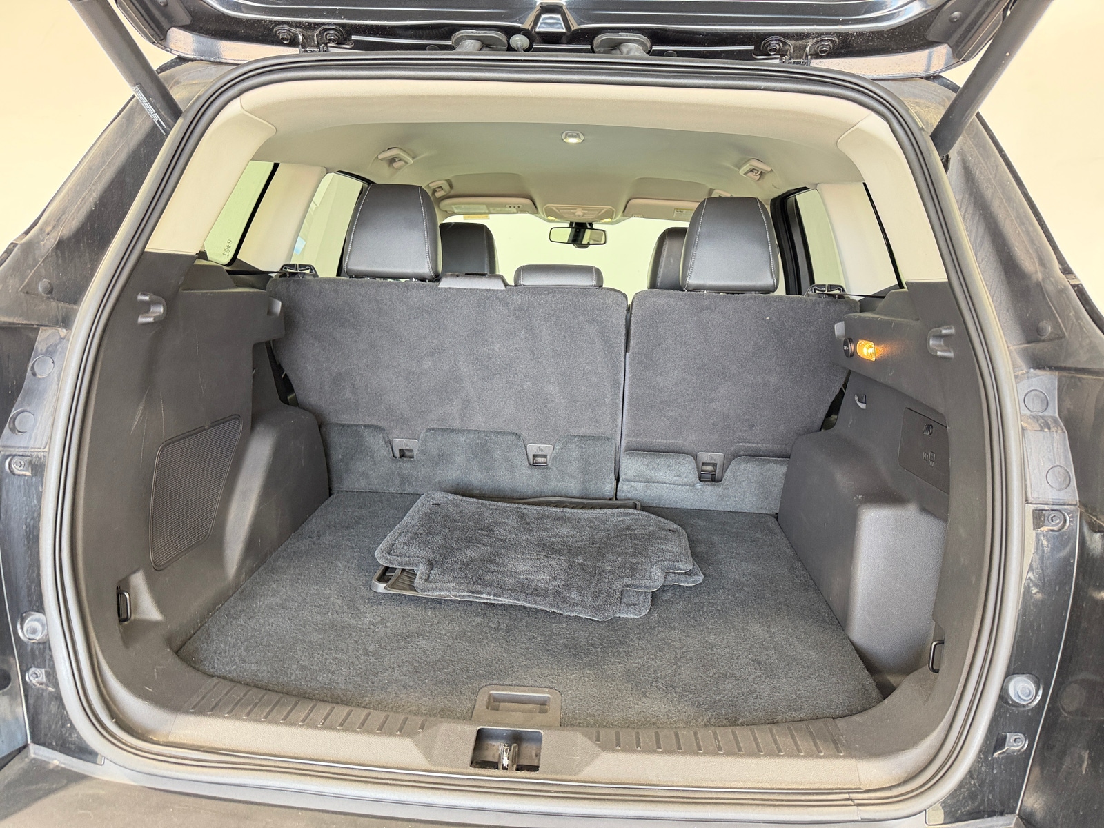 Thumbnail: 2015 Ford Escape - 6