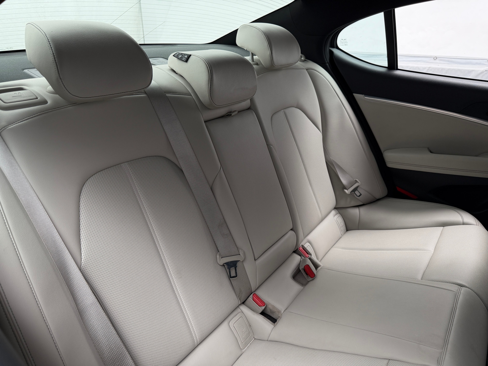 Thumbnail: 2025 Genesis G70 - 5