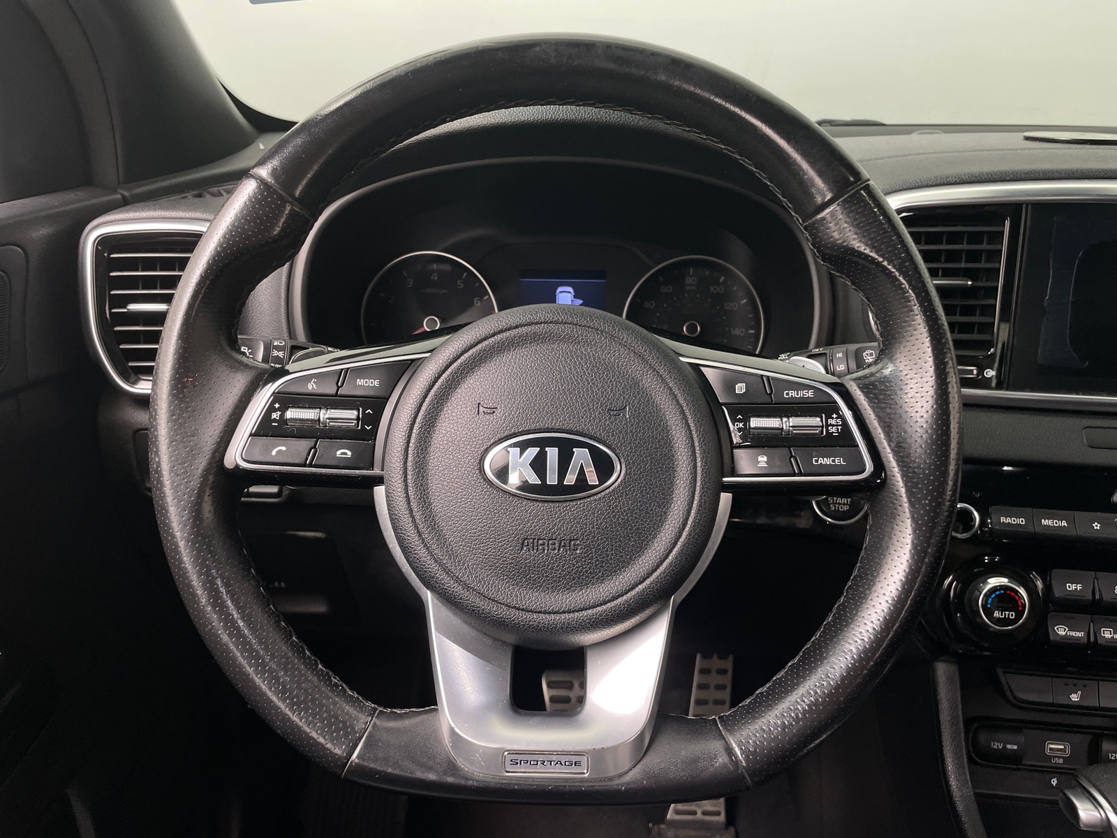 Thumbnail: 2020 Kia Sportage - 4