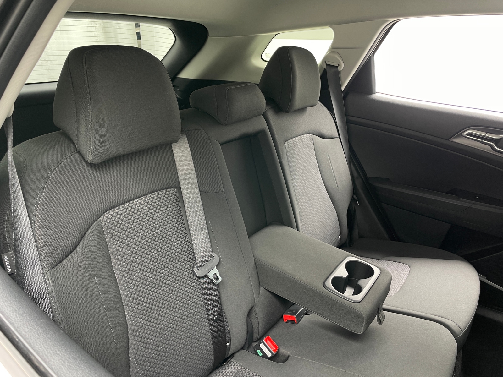 Thumbnail: 2026 Kia Sportage - 6