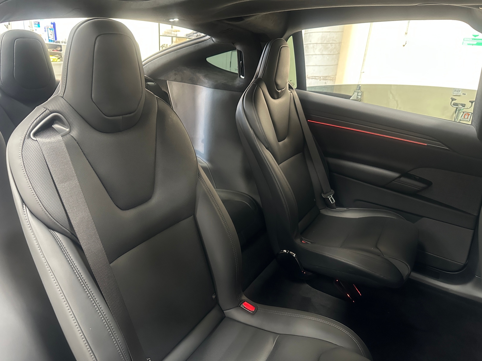 Thumbnail: 2026 Tesla Model X - 5