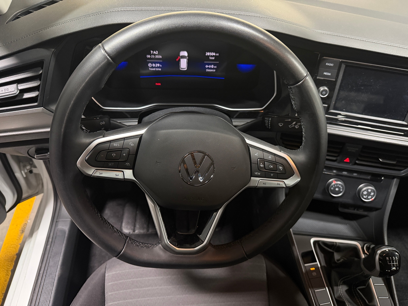 Thumbnail: 2024 Volkswagen Jetta - 5