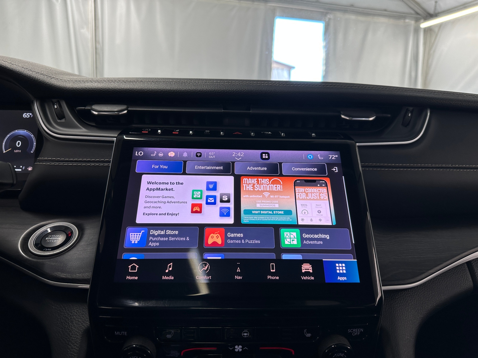 Thumbnail: 2021 Jeep Grand Cherokee L - 3