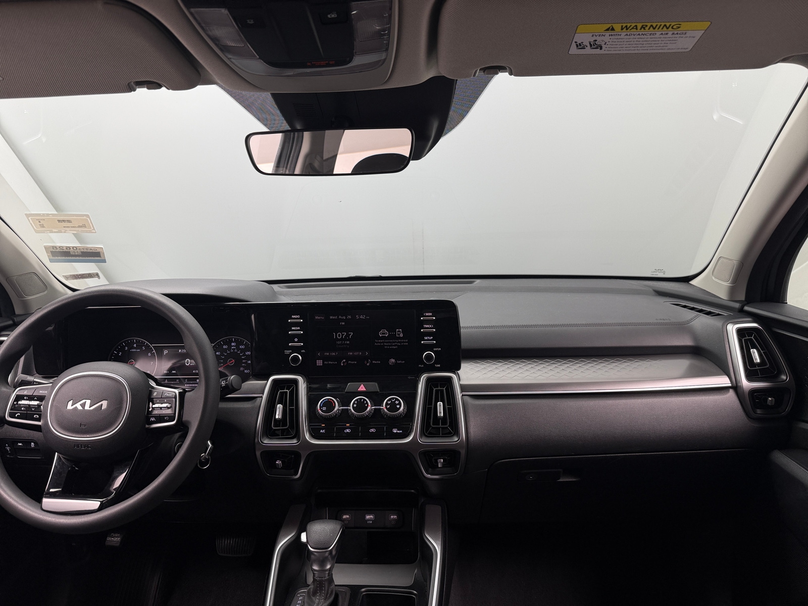 Thumbnail: 2022 Kia Sorento - 3