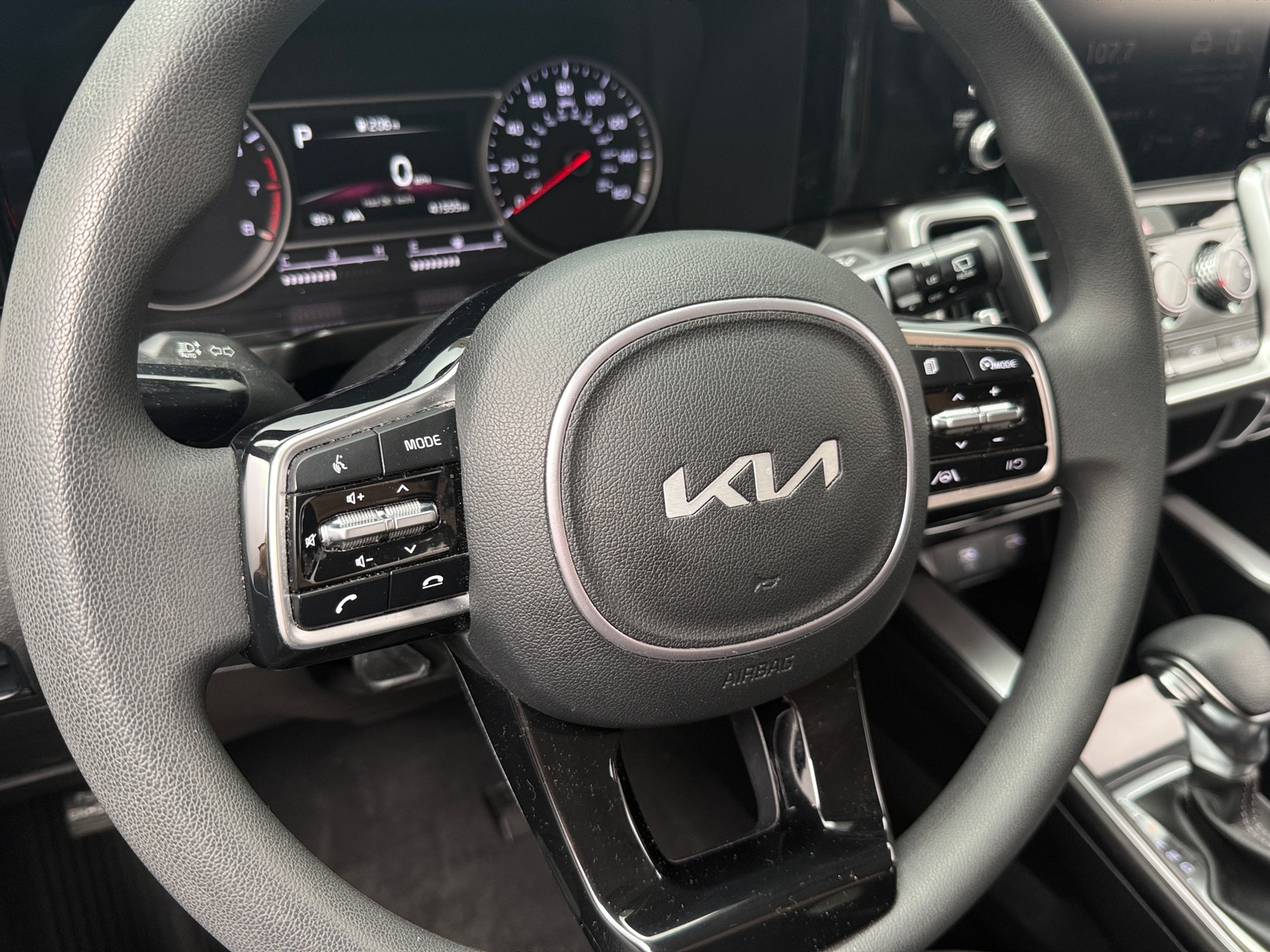 Thumbnail: 2022 Kia Sorento - 5