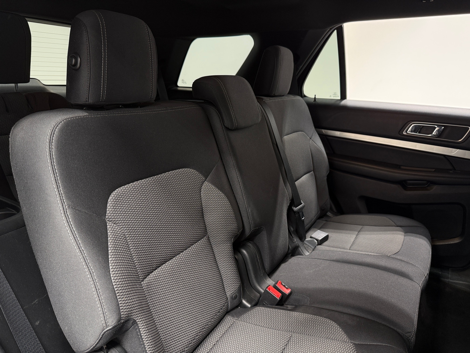 Thumbnail: 2018 Ford Explorer - 6