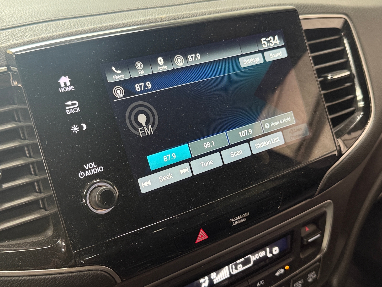 Thumbnail: 2025 Honda Passport - 3