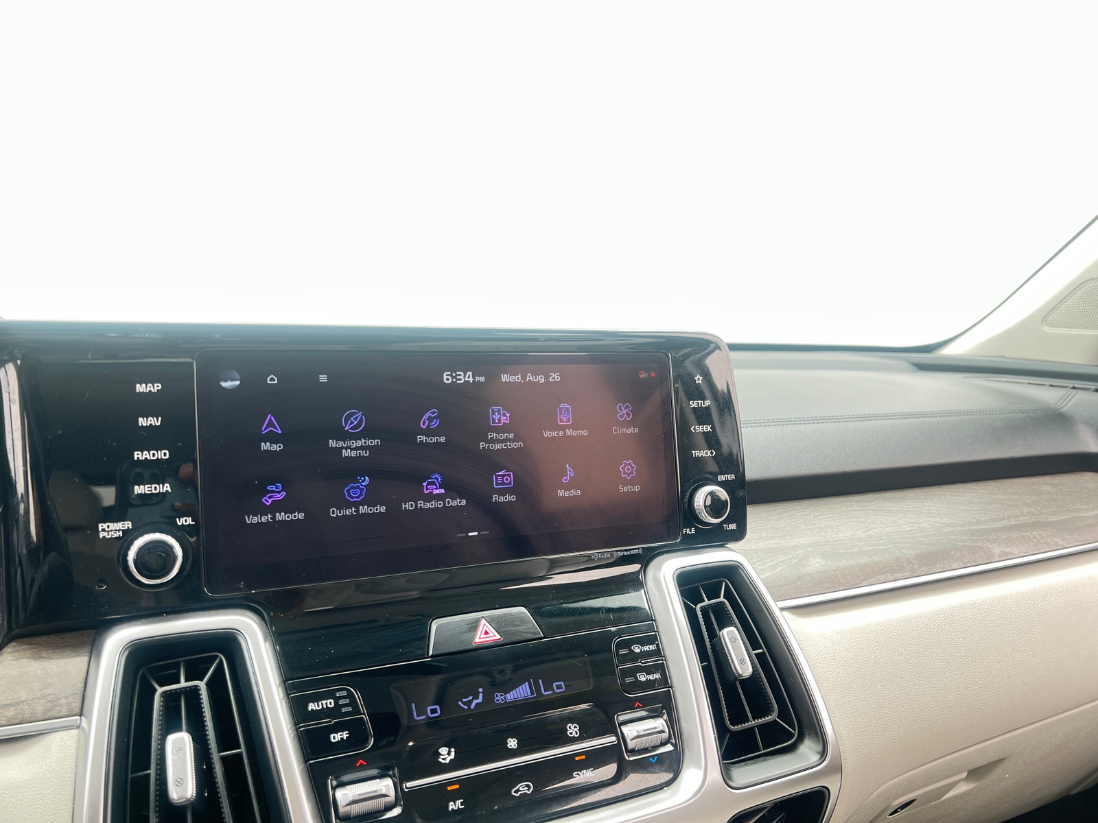 Thumbnail: 2022 Kia Sorento - 3