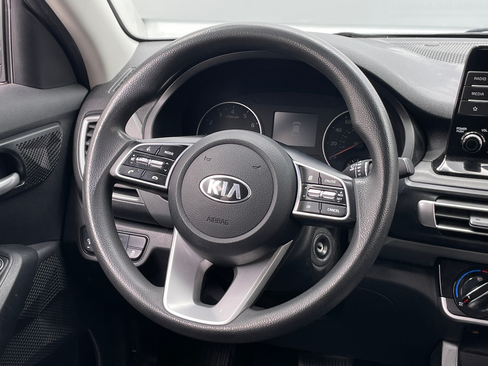 Thumbnail: 2021 Kia Seltos - 5