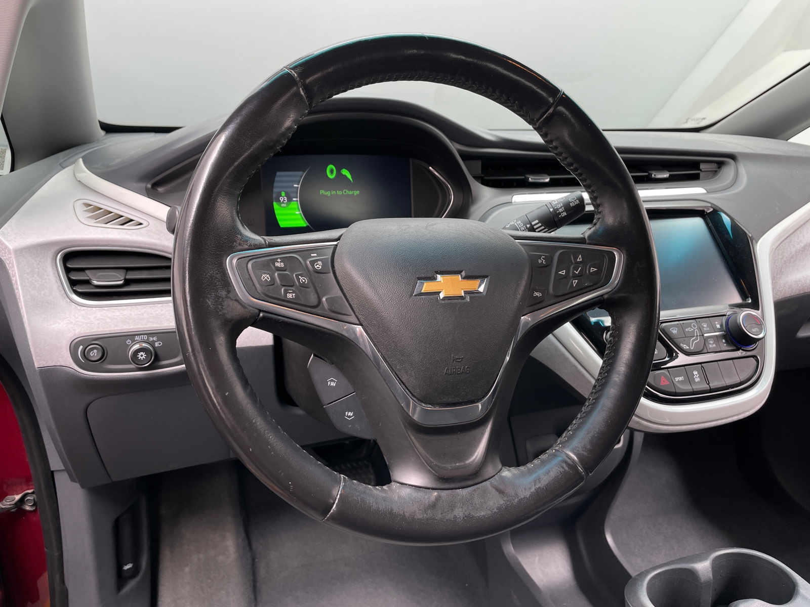 Thumbnail: 2017 Chevrolet Bolt EV - 5