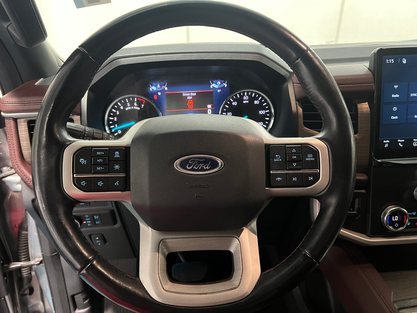 Thumbnail: 2022 Ford Expedition - 4