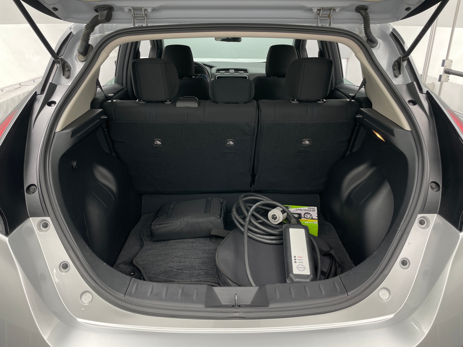 Thumbnail: 2025 Nissan Leaf - 7