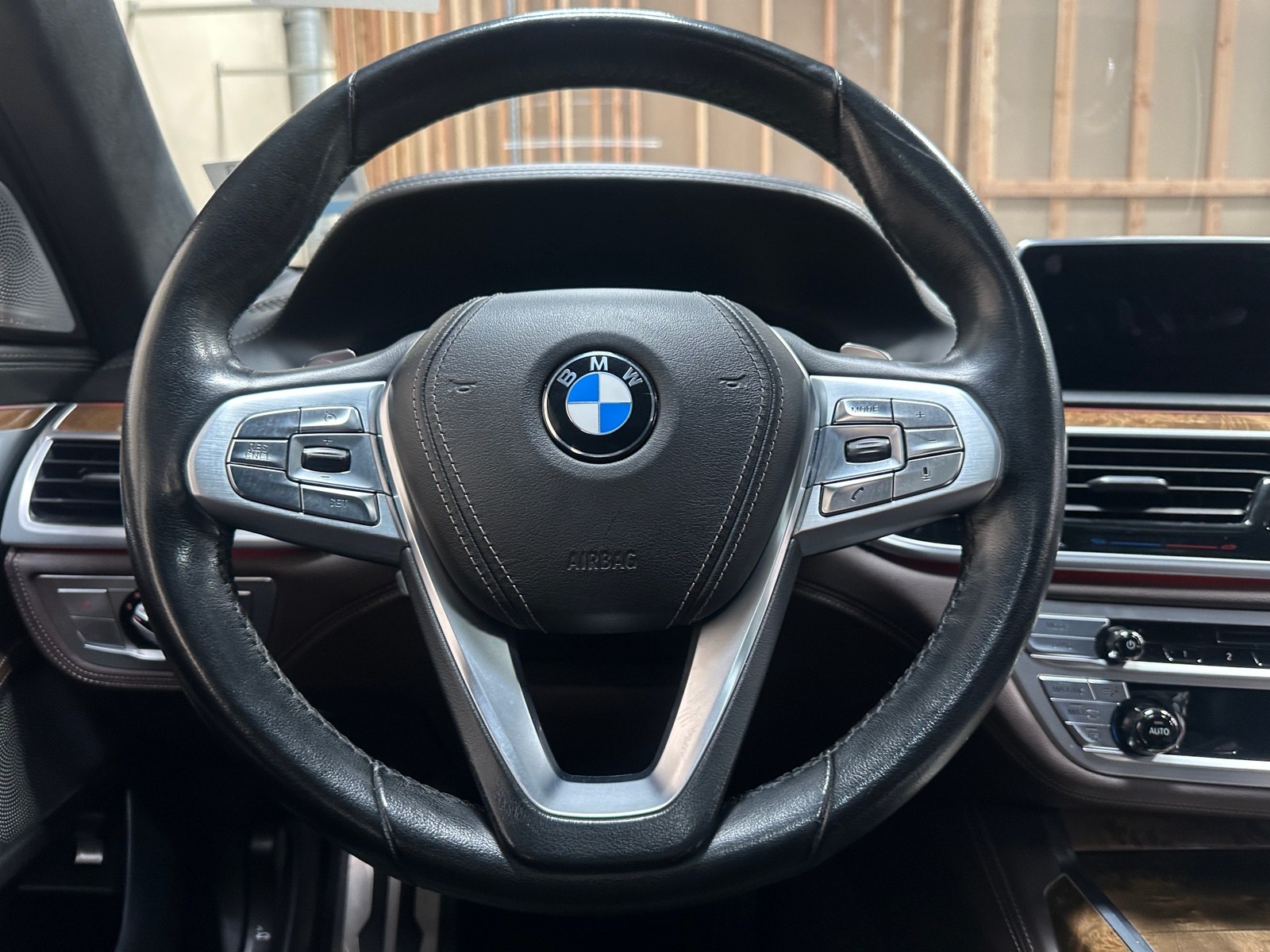 Thumbnail: 2017 BMW 7 Series - 5