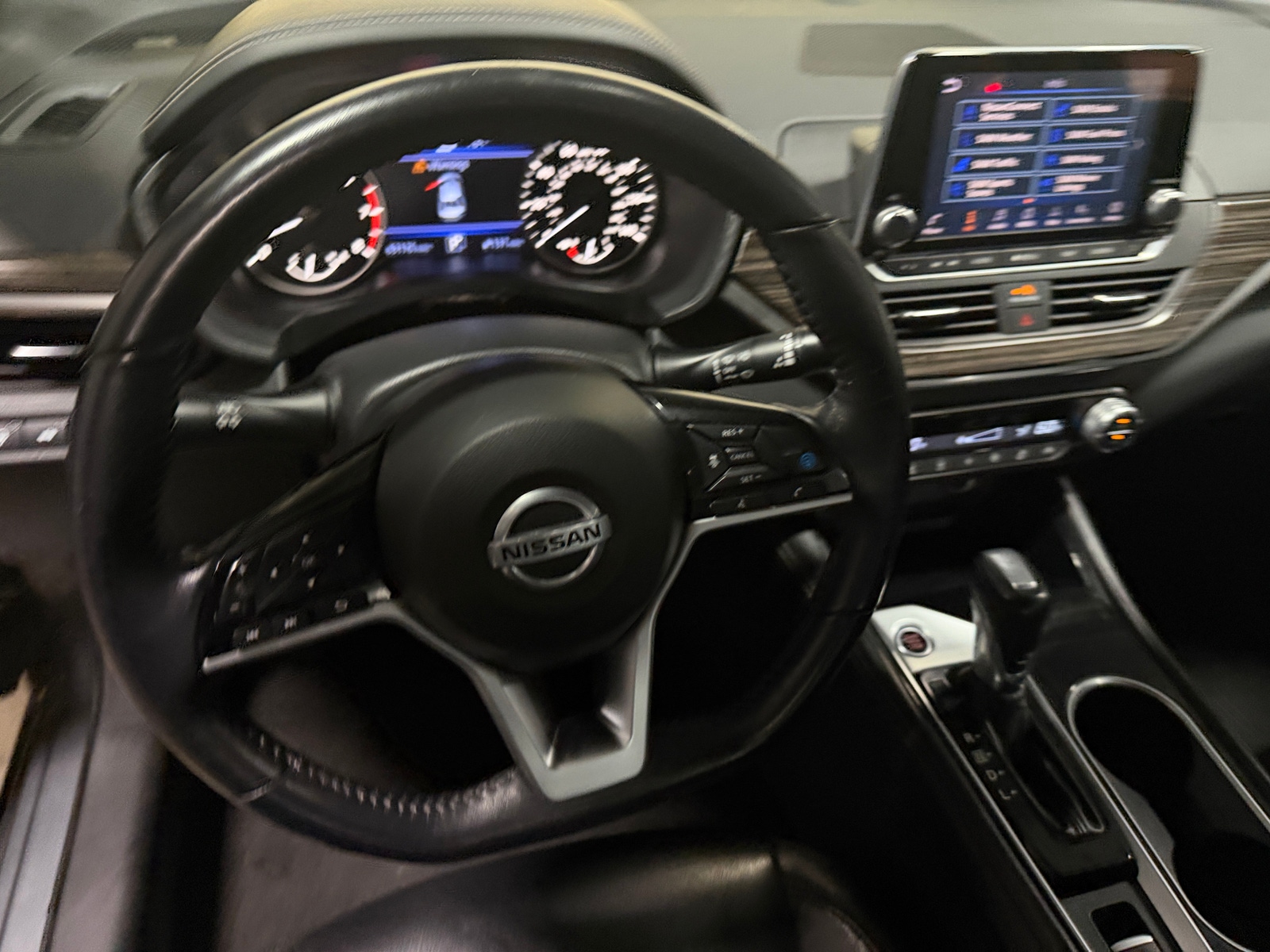 Thumbnail: 2020 Nissan Altima - 4