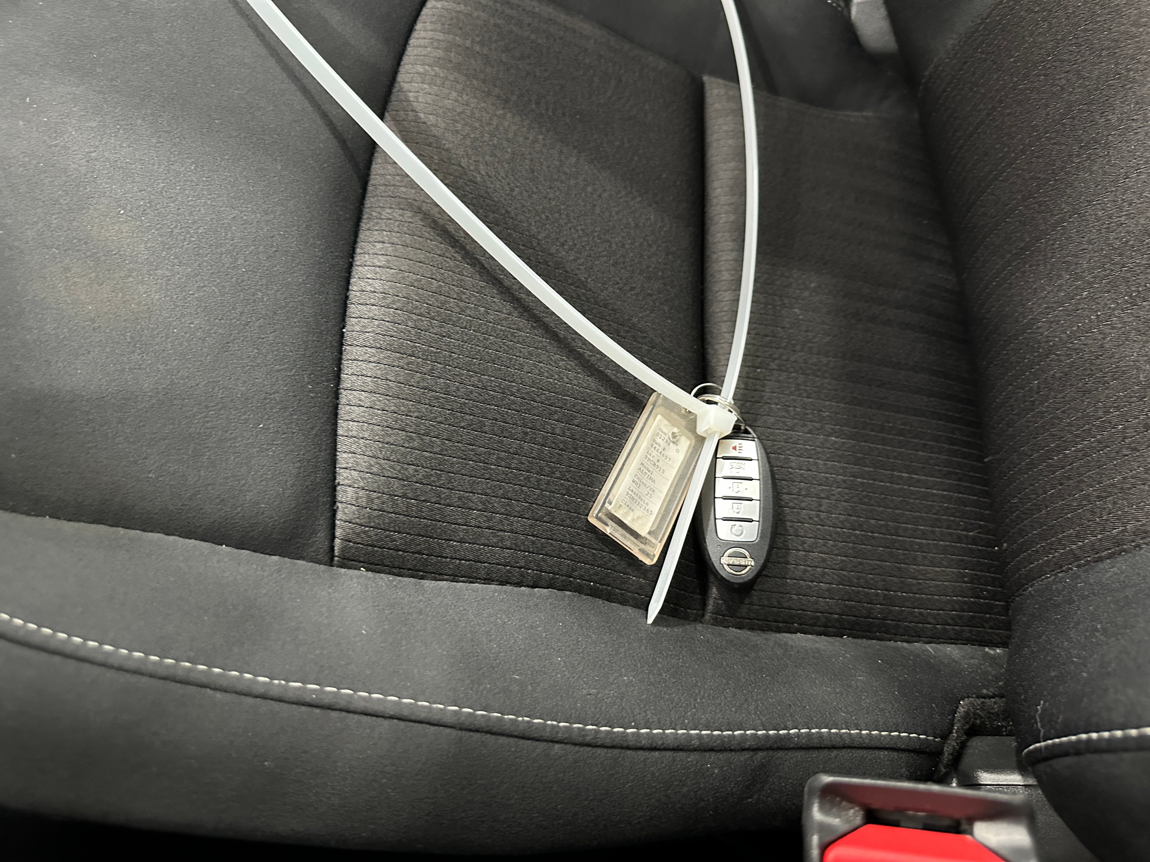 2025 Nissan Altima SV - Photo 12