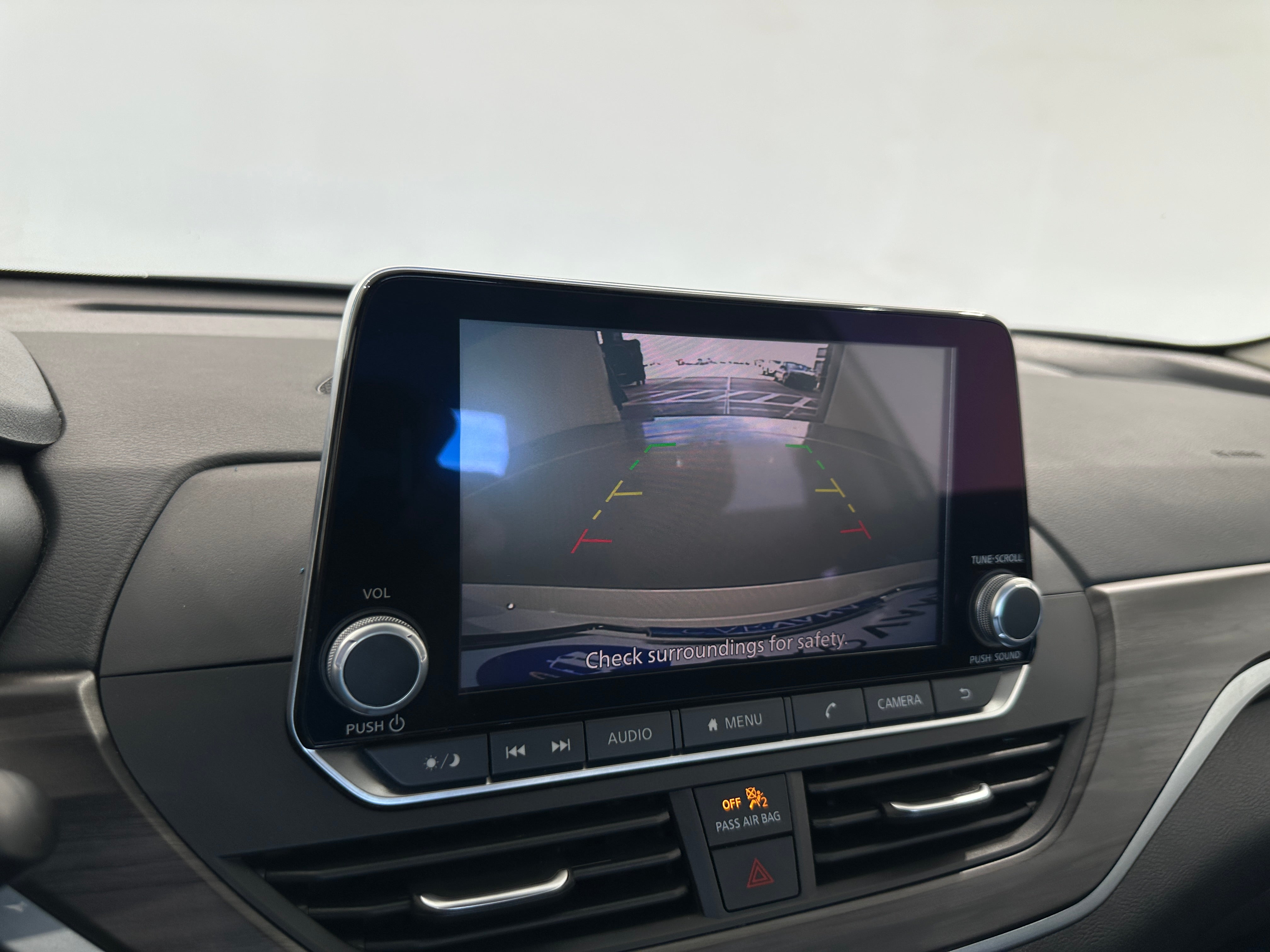 2025 Nissan Altima SV - Photo 14