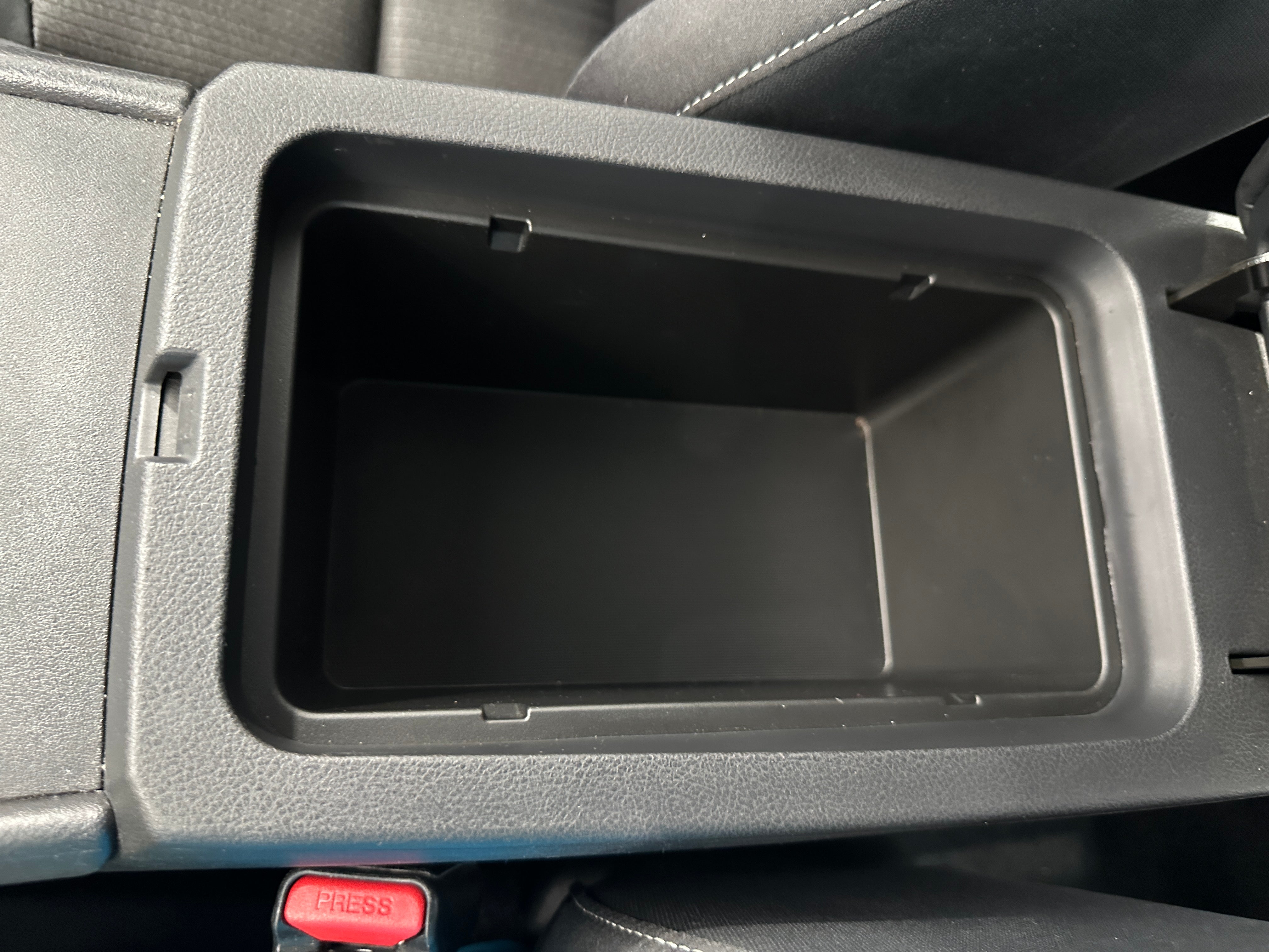 2025 Nissan Altima SV - Photo 15