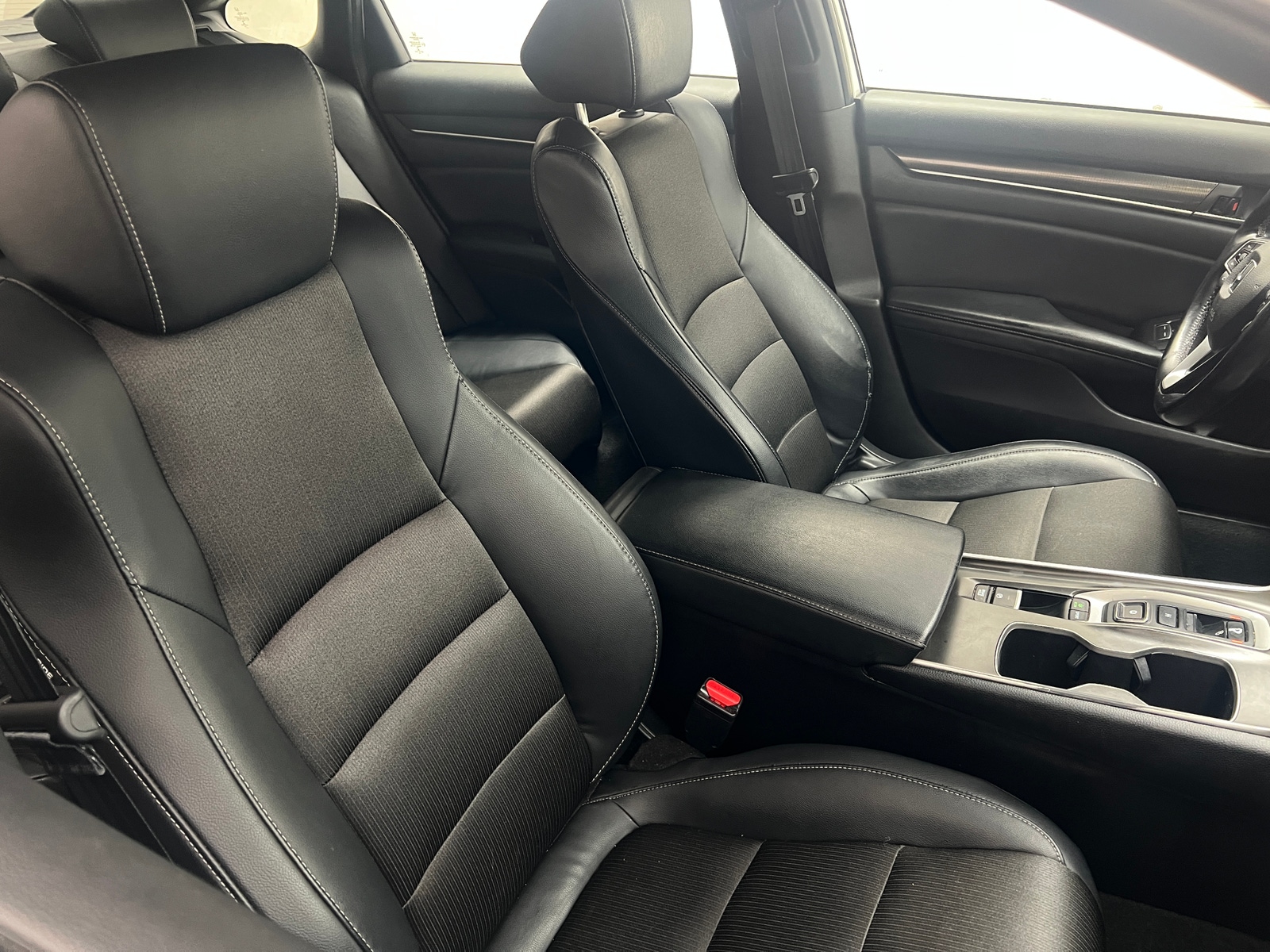 Thumbnail: 2018 Honda Accord - 2