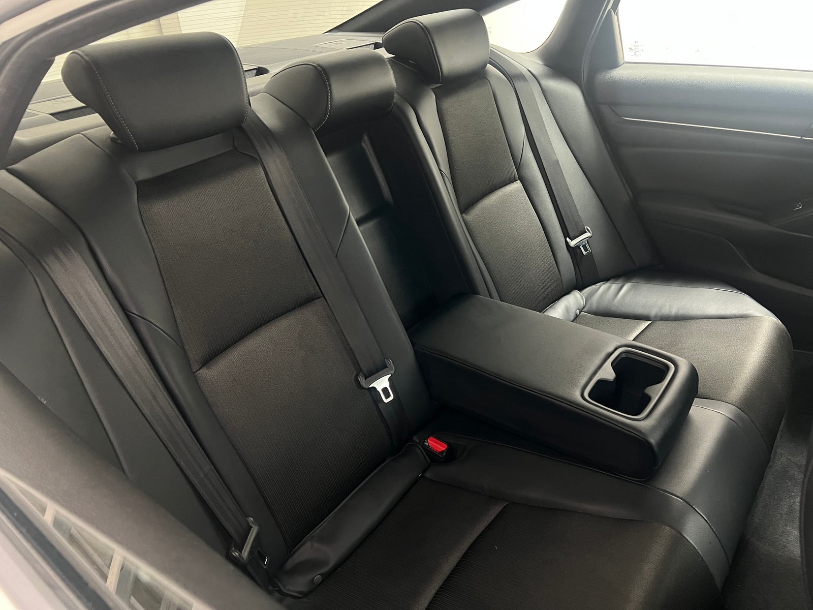 Thumbnail: 2018 Honda Accord - 6