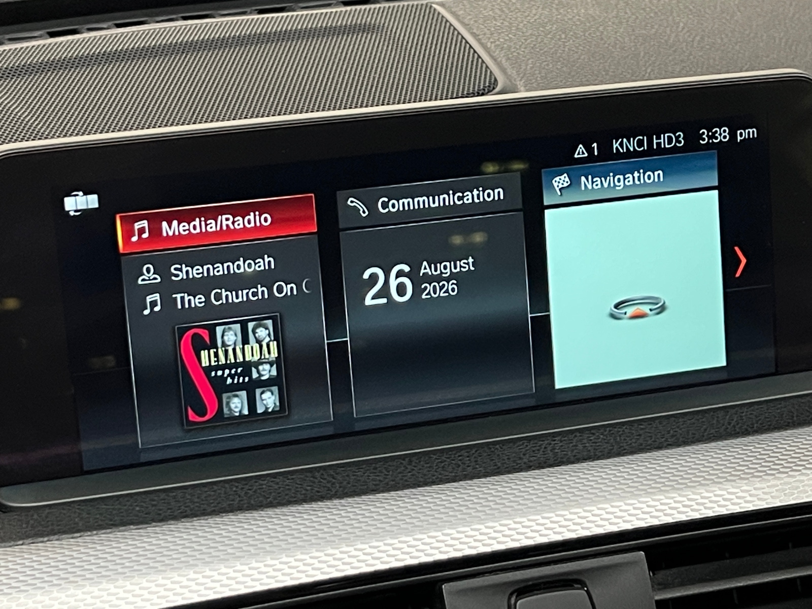 Thumbnail: 2018 BMW 3 Series - 3